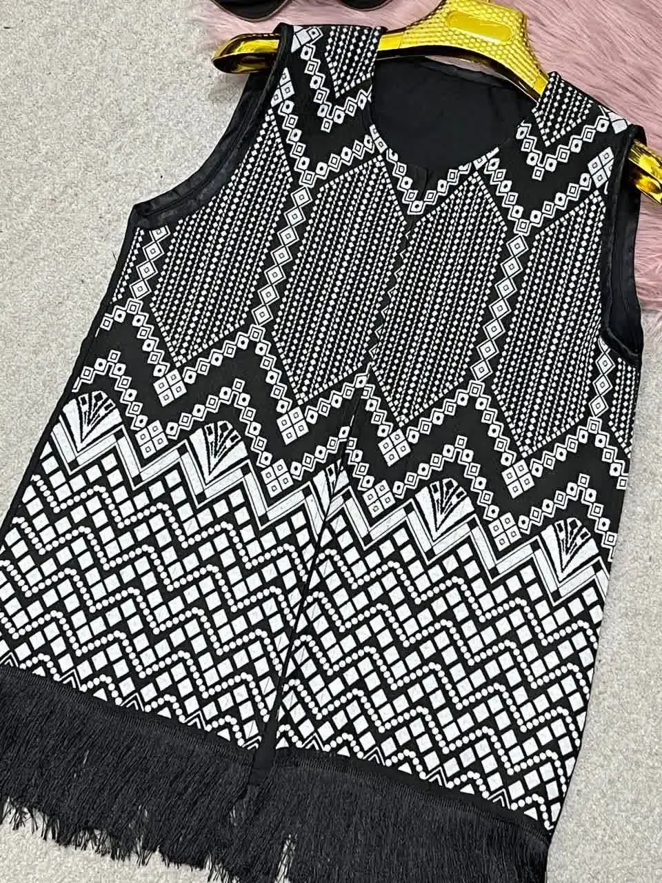 🛍نام: وست فرحزاد🍂
