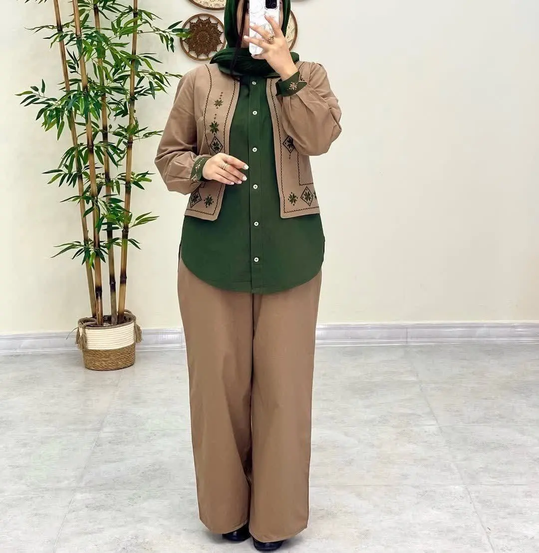 🌷نام: سه تیکه گلدوزی ارغوان