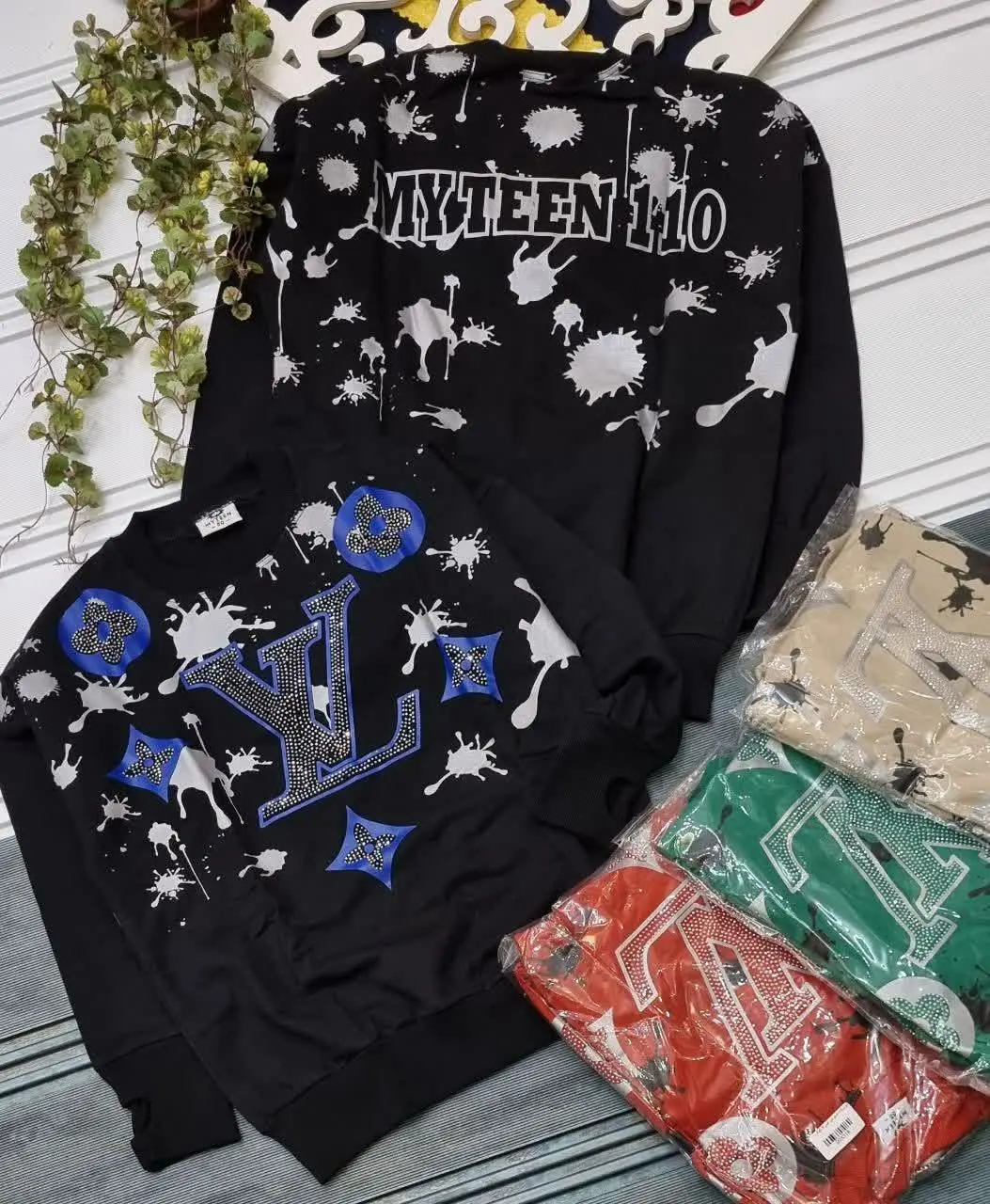 🇮🇷🧥🧶👗👚👔🎽👕👖💎
