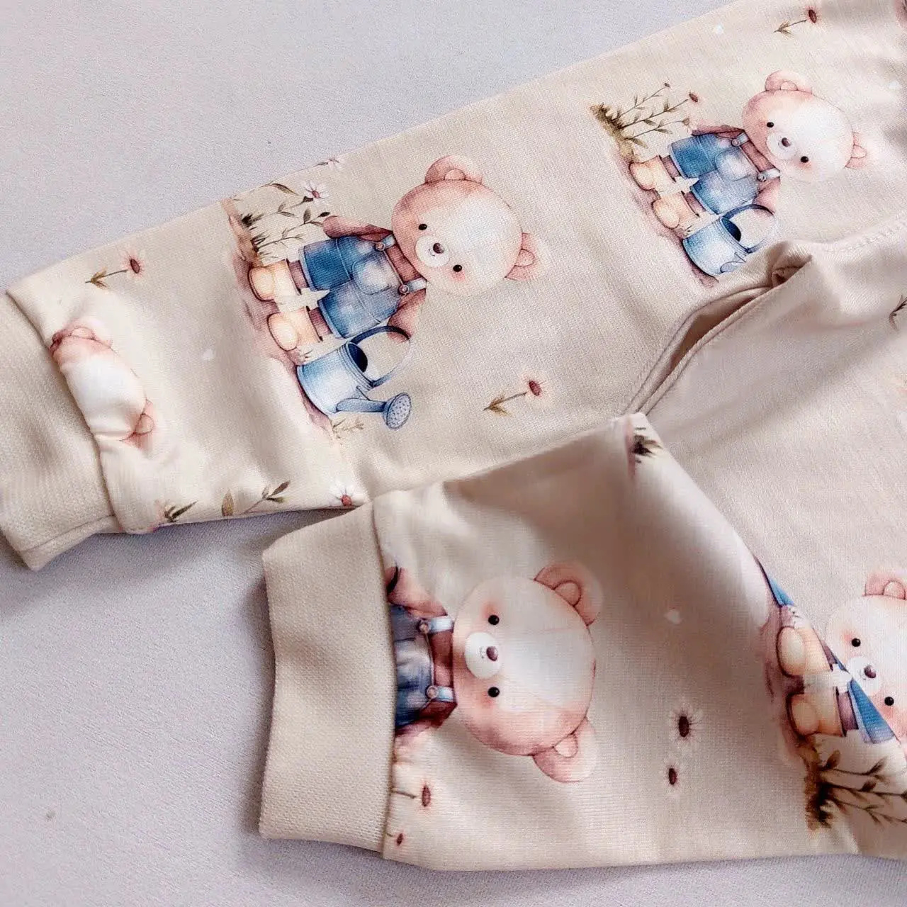 تیشرت شلوار خرس باغبان 
