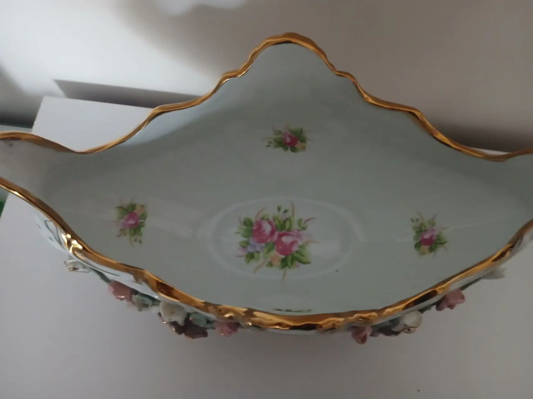 کشکول گل برجسته