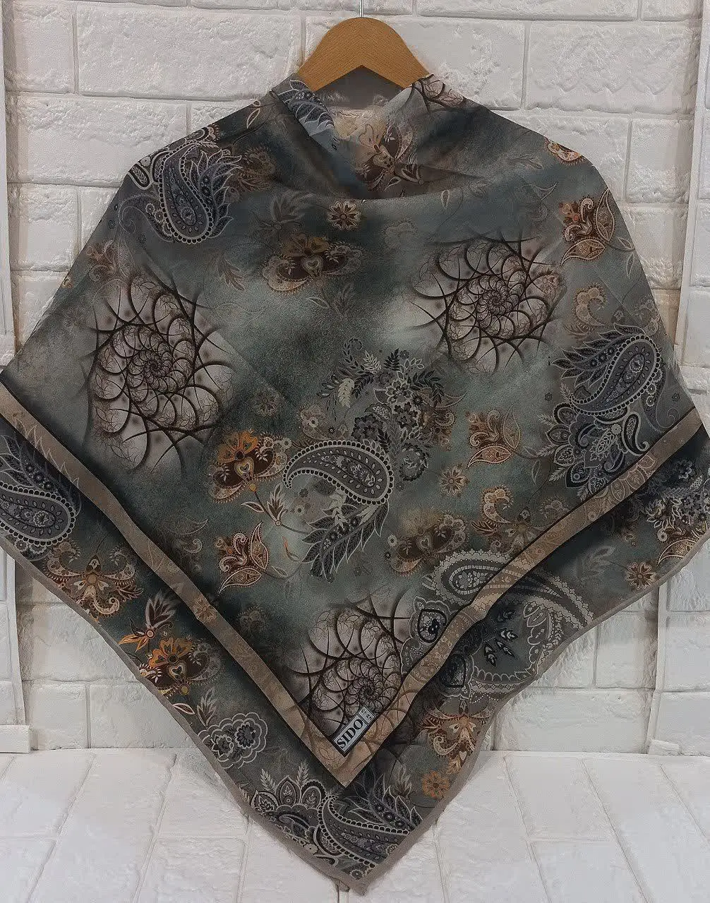 ‏کد ۵۲۶/۶۷۸۲ (۸۵gr) 
