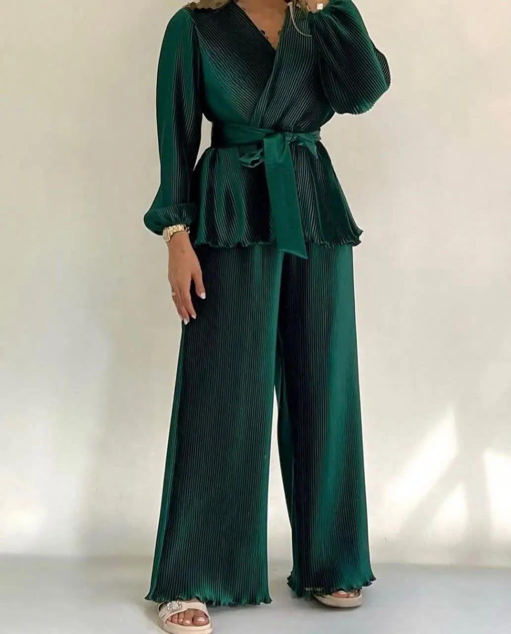 🖋نام: ست پلیسه🌿
