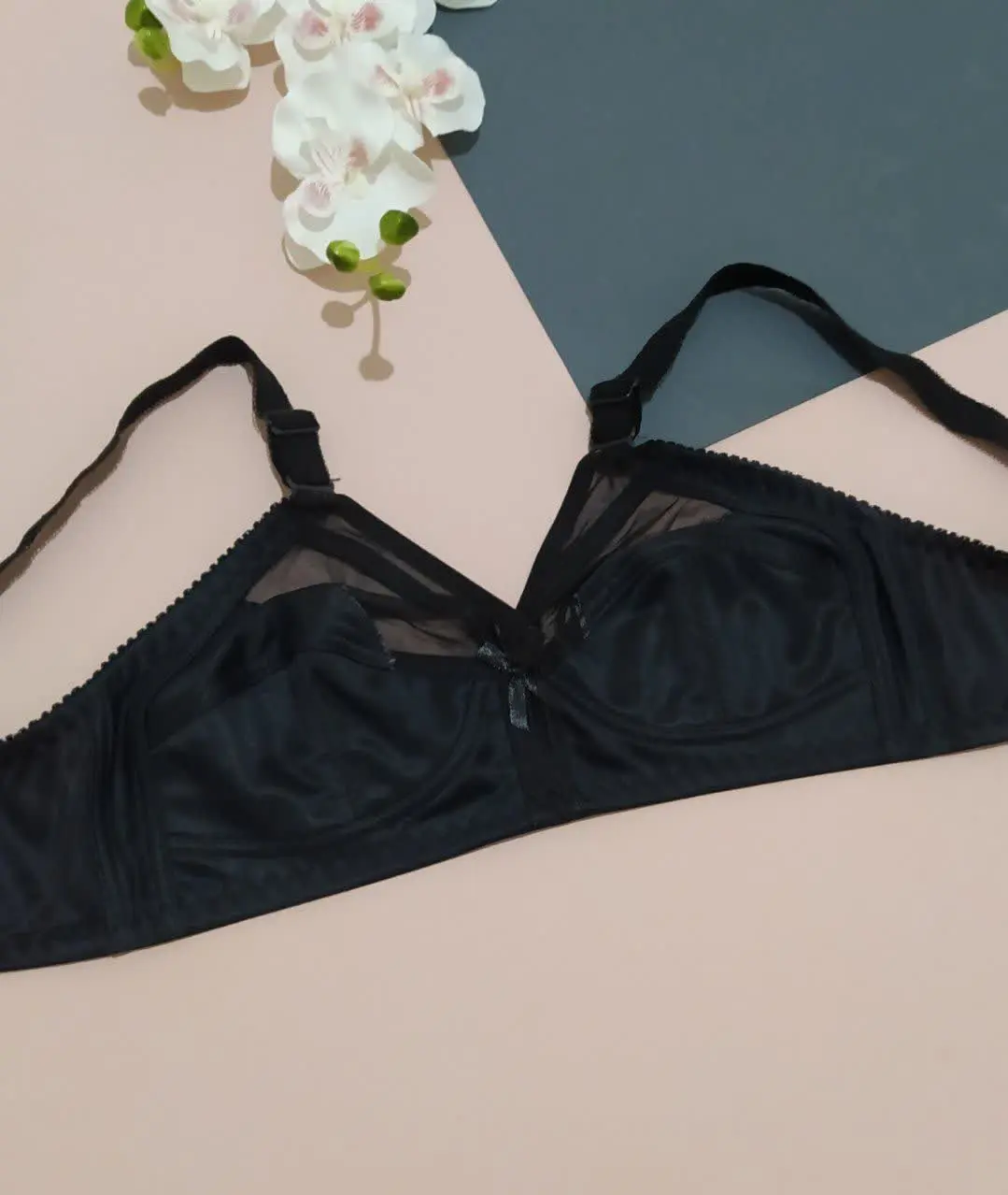 سوتین وکیوم😍😍
