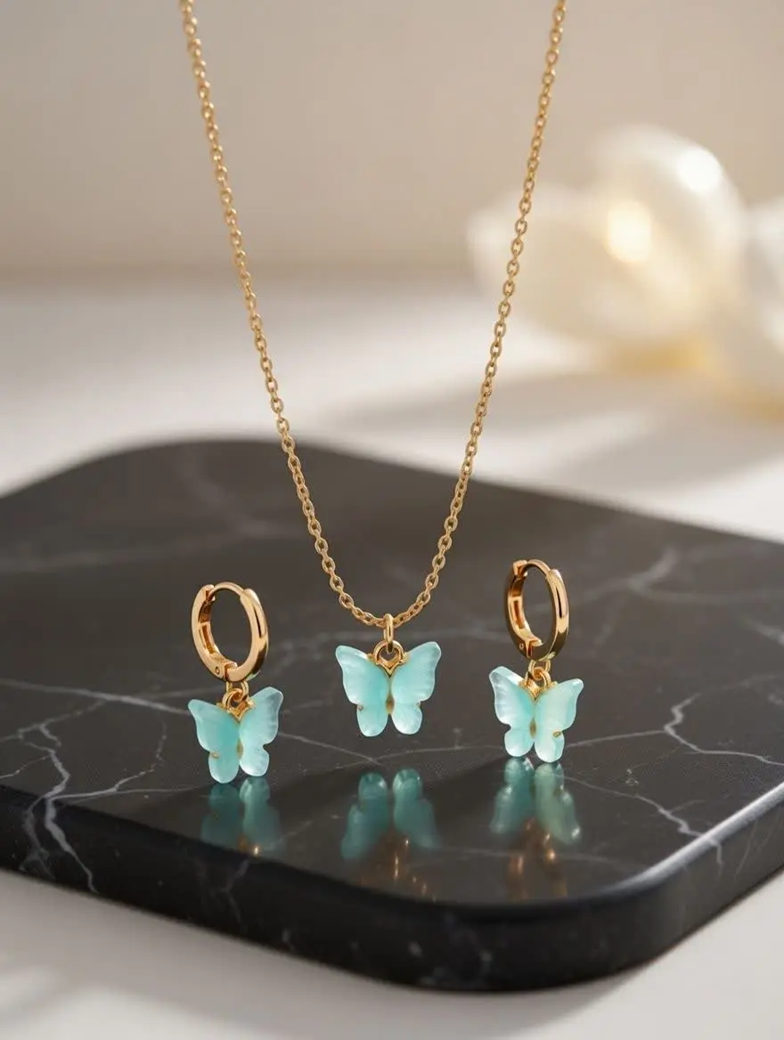 یه نیم ست خوش رنگ و فام دلر...