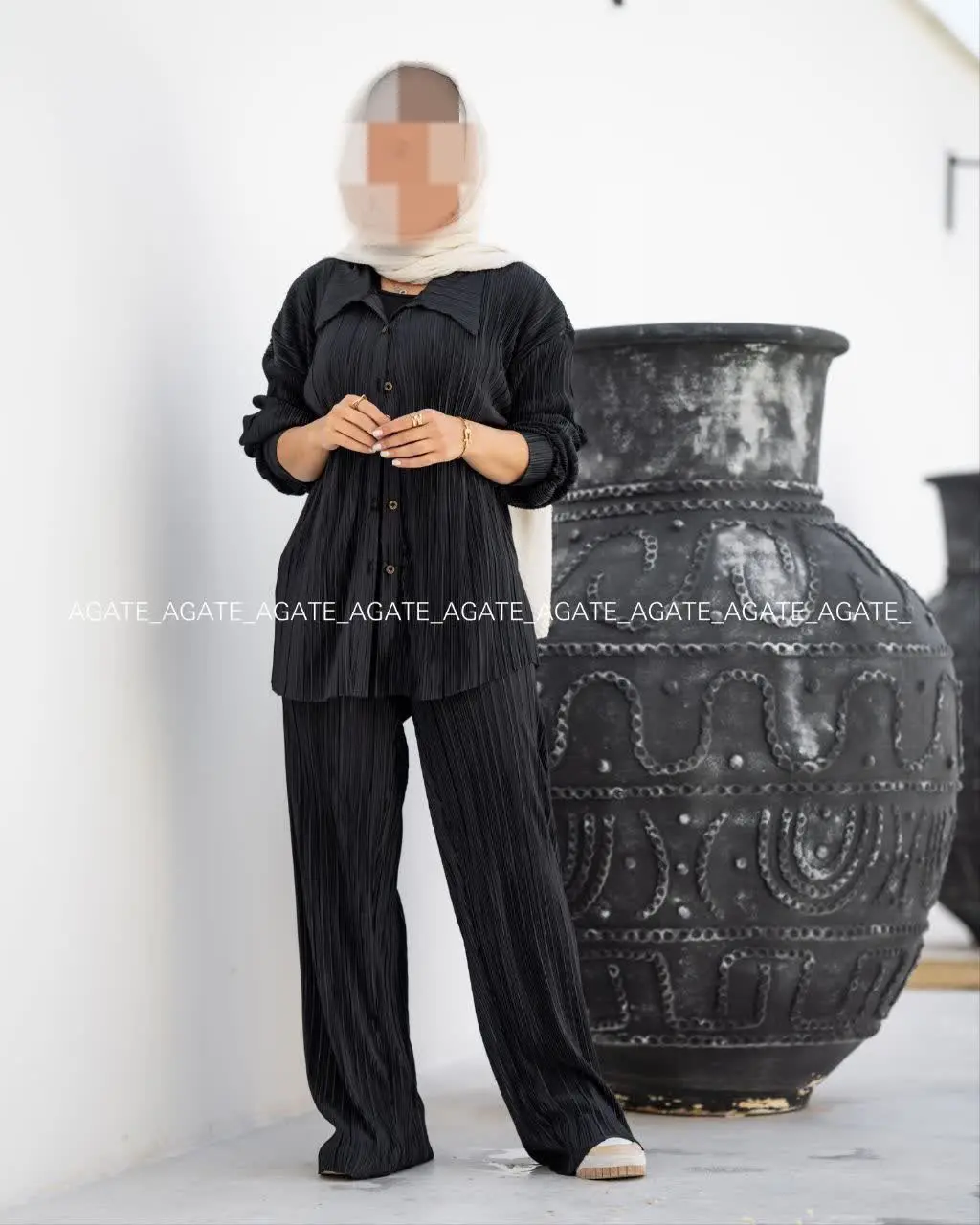 🌸نام: دو تیکه پلیسه
