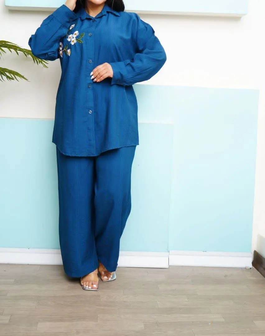 ست #مانتو شلوار گلدوزی ت (گل) 
