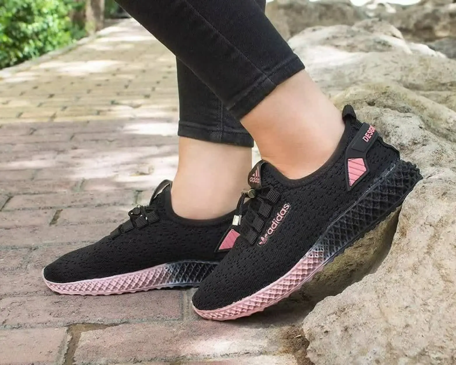 کتونی بافت در سه رنگ 
