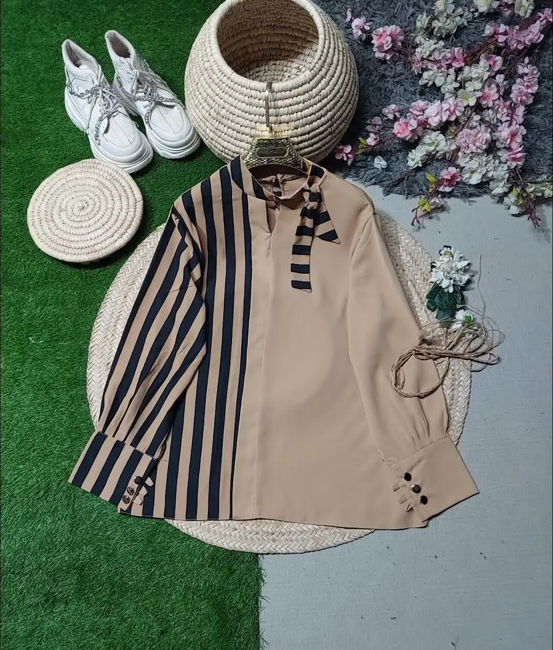 نام: شومیزراه راه عیدانه۱۴۰۴
