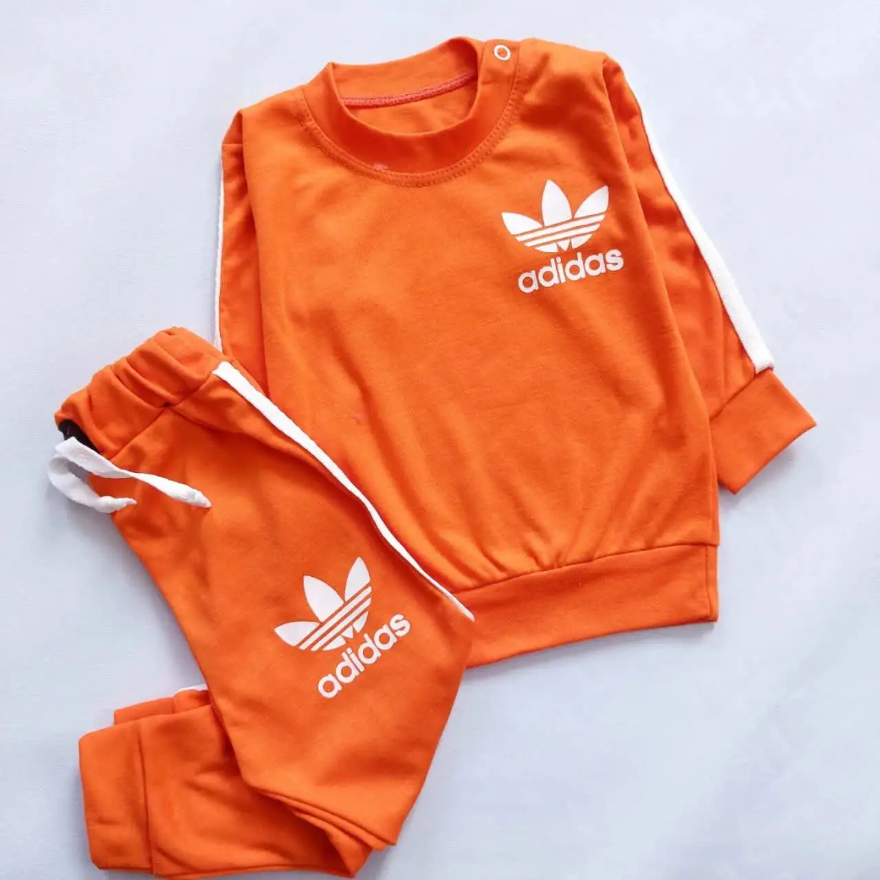 بلوز شلوار نوزادی آدیداس
