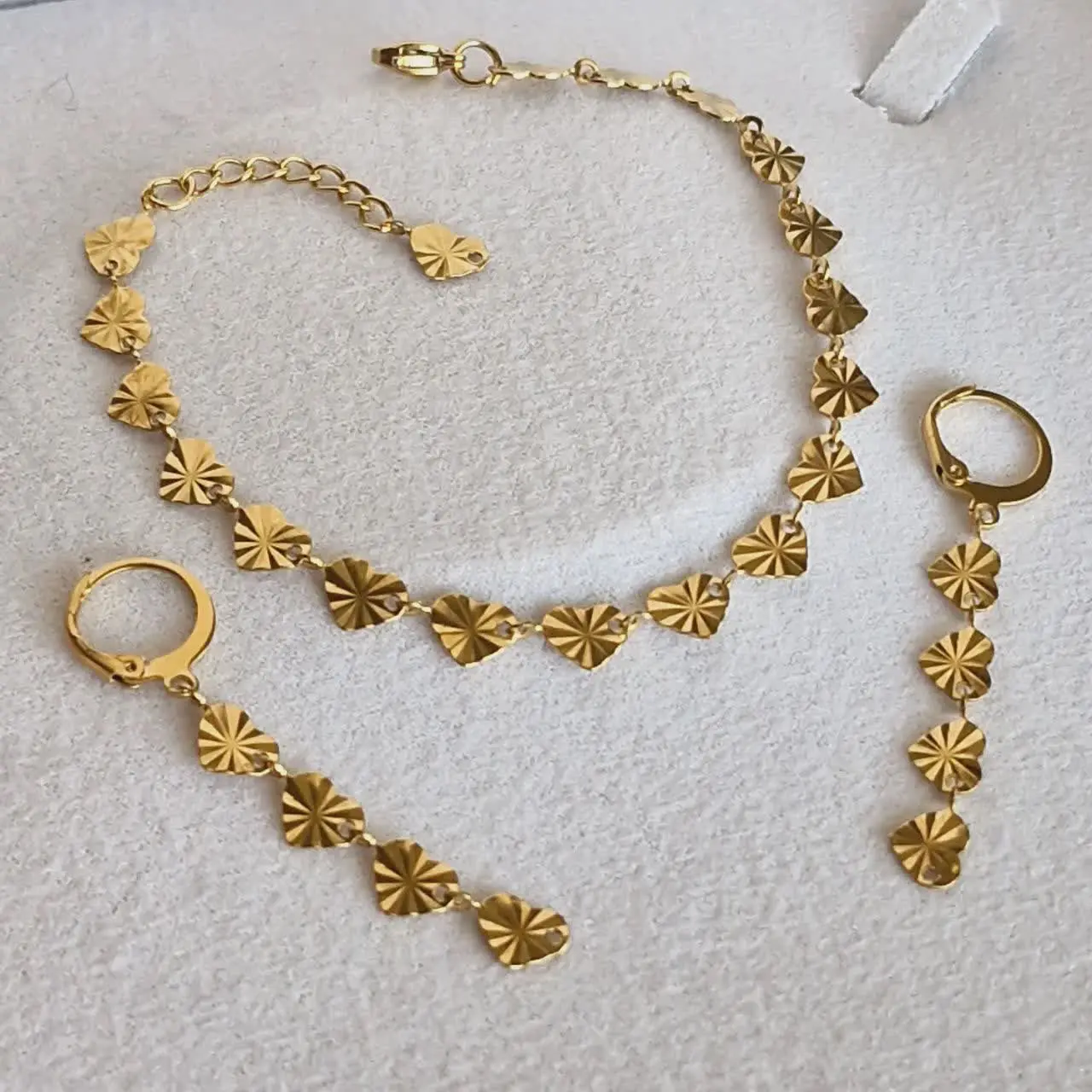 نیم ست قلبی ظریف 
