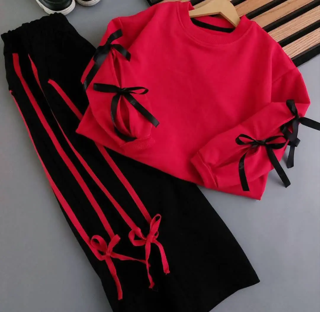 ست یلدایی مادر و دختر