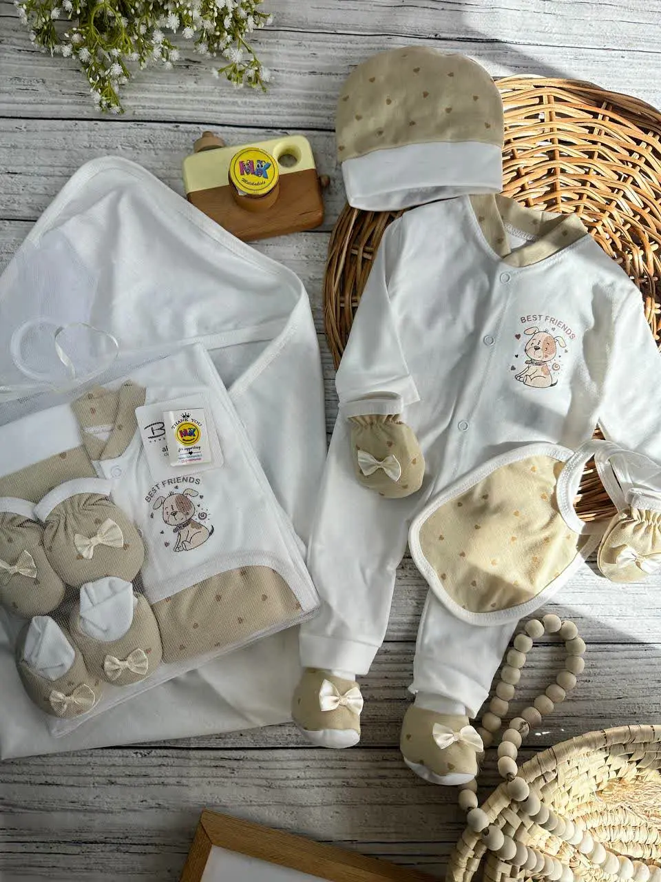 ست هفت تکه بیمارستانی طرح هاپو نسکافه‌ای نوزادی کد ۱۱۷۵۱۵ 
