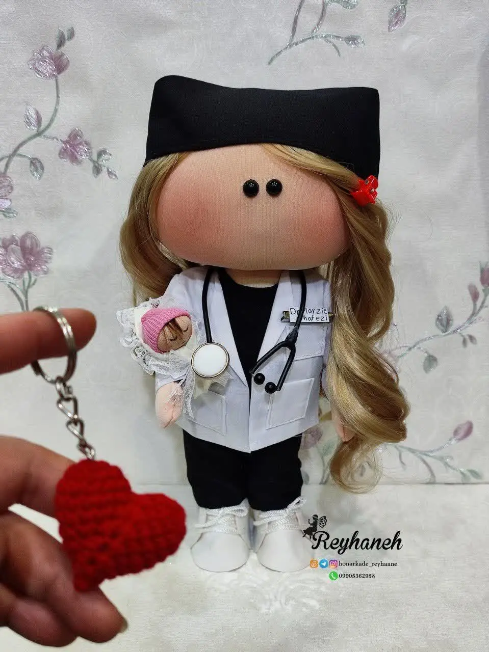 عروسک روسی ماما
