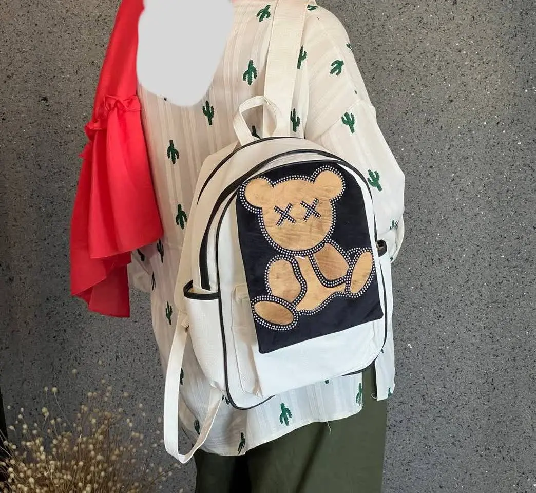 کیف: کوله پشتی سایز:۳۷/۲۸
