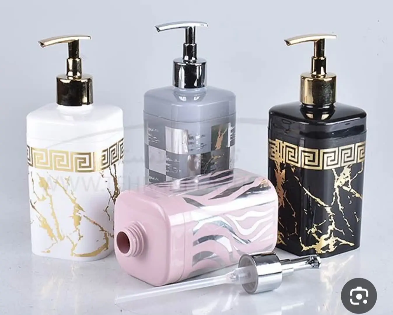 جامایع پلاستیکی رزمن
