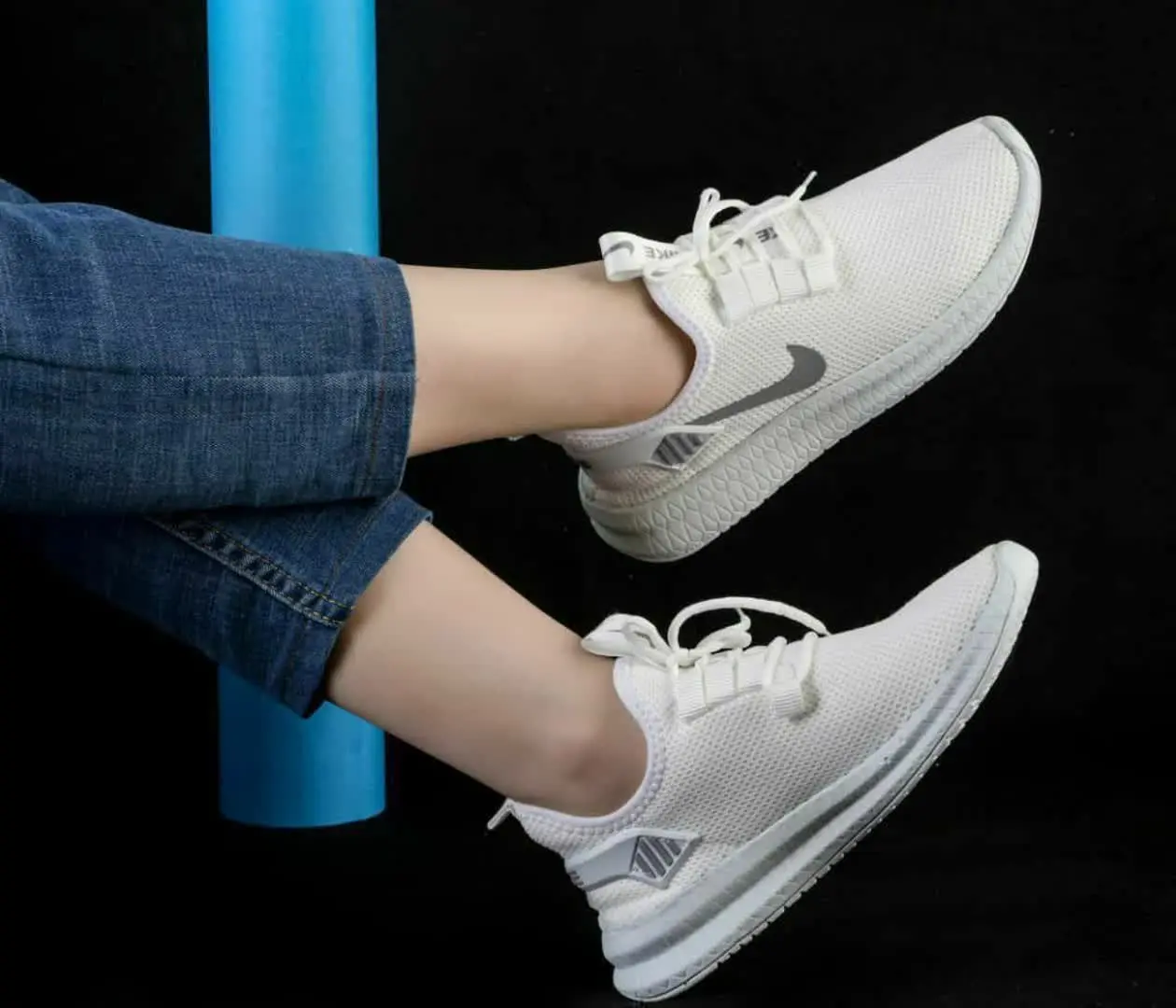 ست خفن مردانه و زنانه نایک جنس بافت با کیفیت عالی، فوق‌العاده سبک و راحت سایز۳۷تا۴۴
