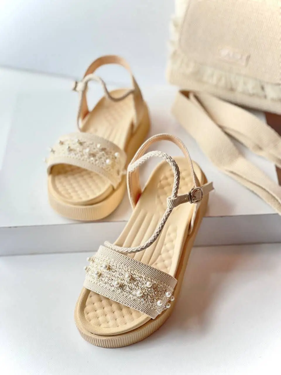 مدل کد کنفی. 
