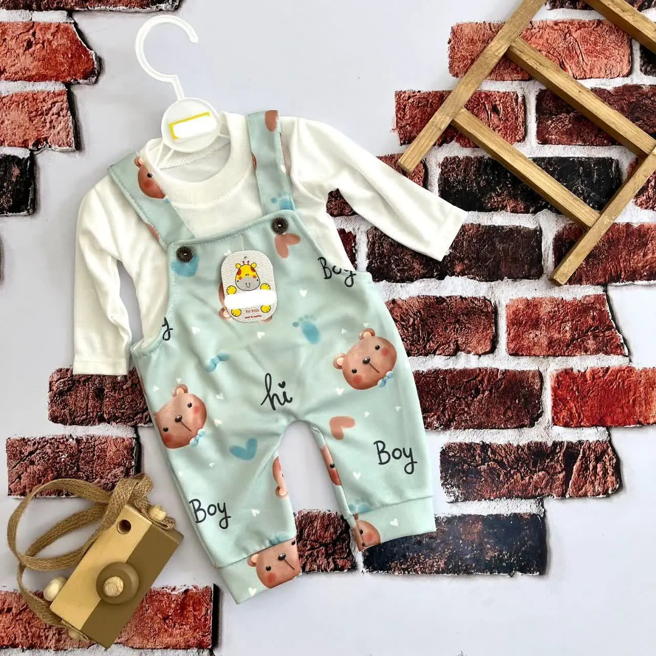 🐻👦🐻👦🐻👦
