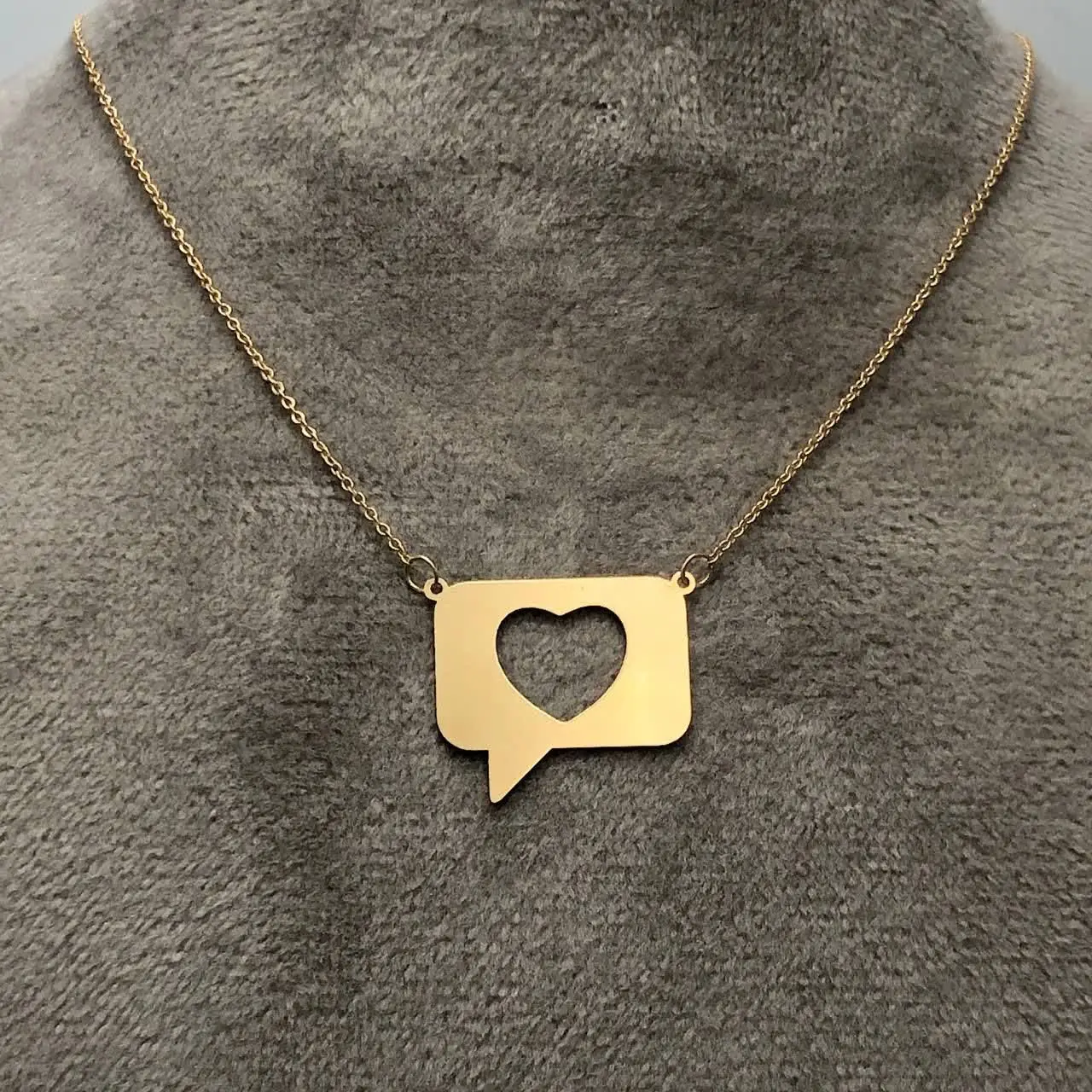 گردنبد مینیمال مدل پیام عشق💟💭
