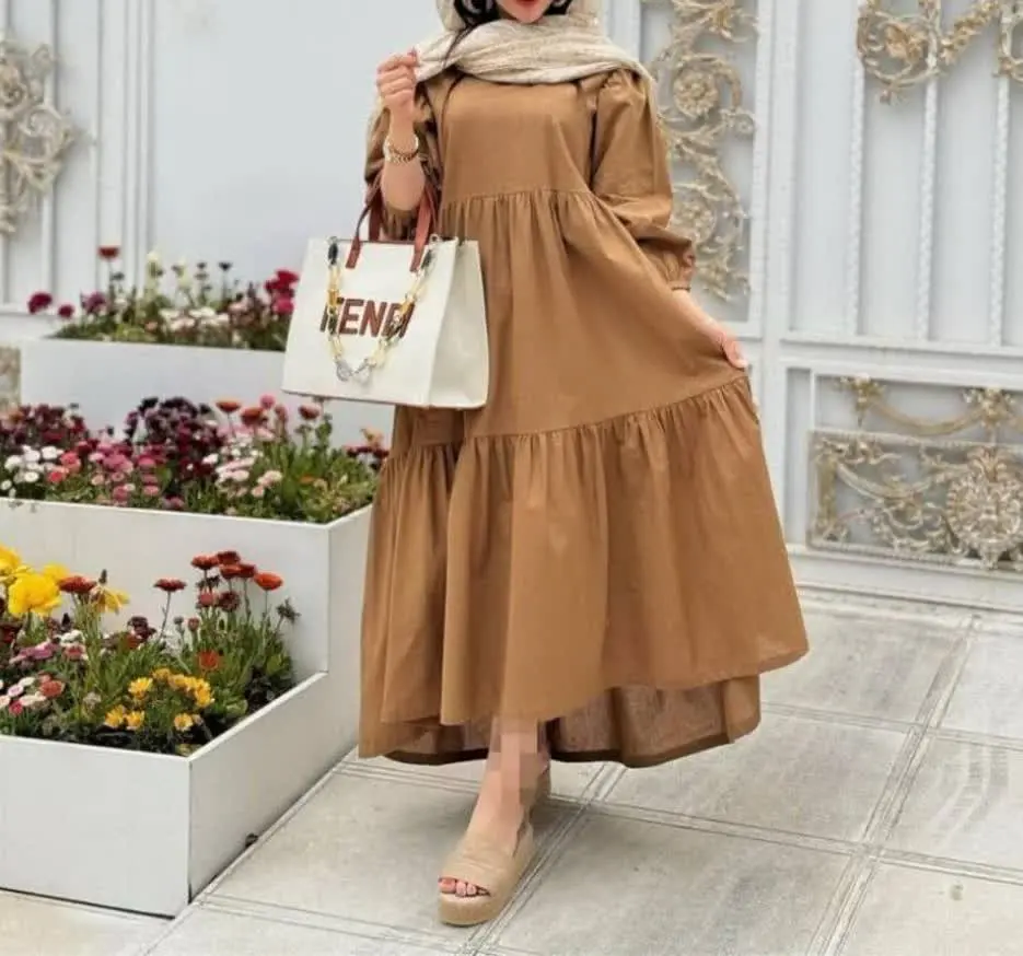 نام: ساحلی پرچین
