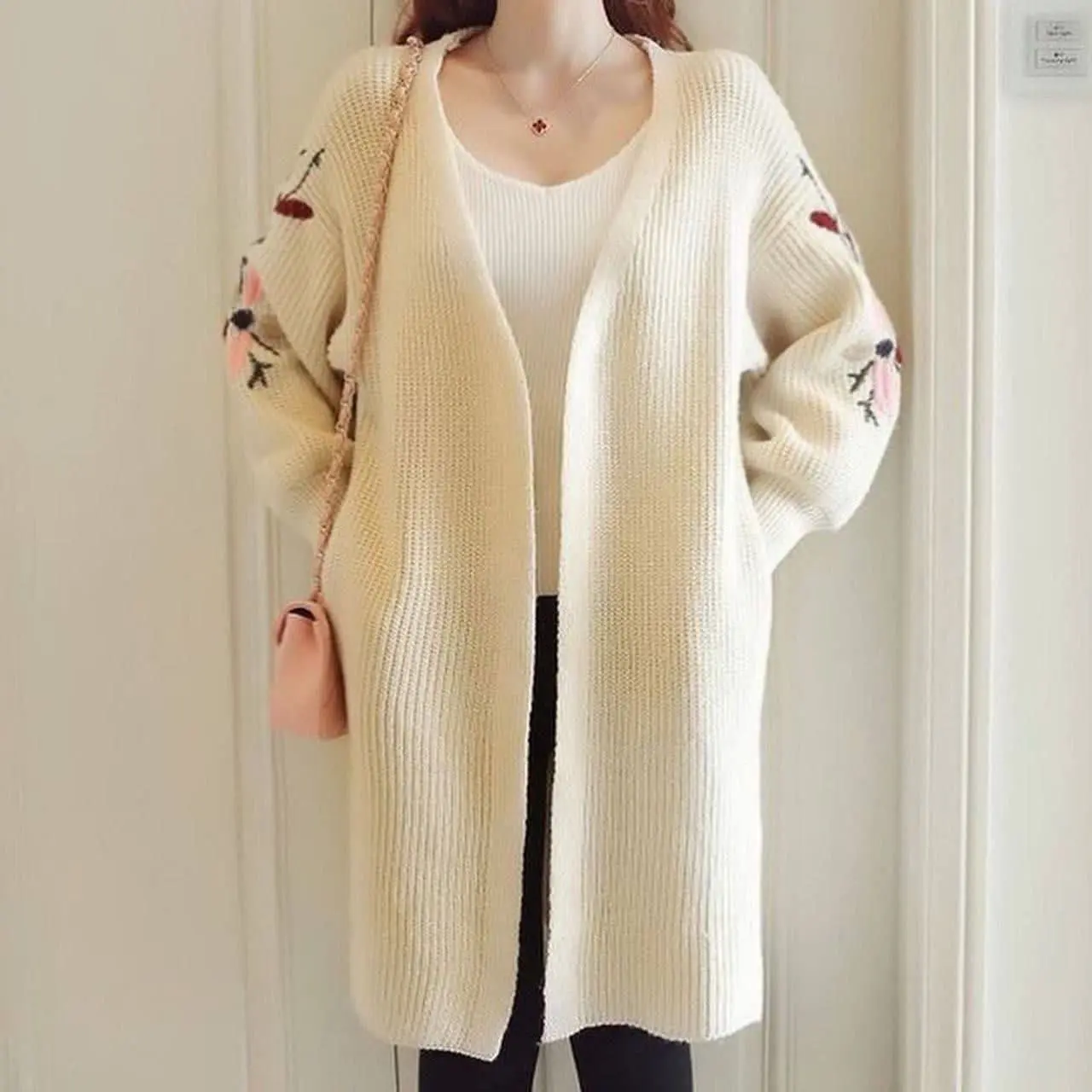 💞مانتو بافت گلدوزی شده شیک💞
