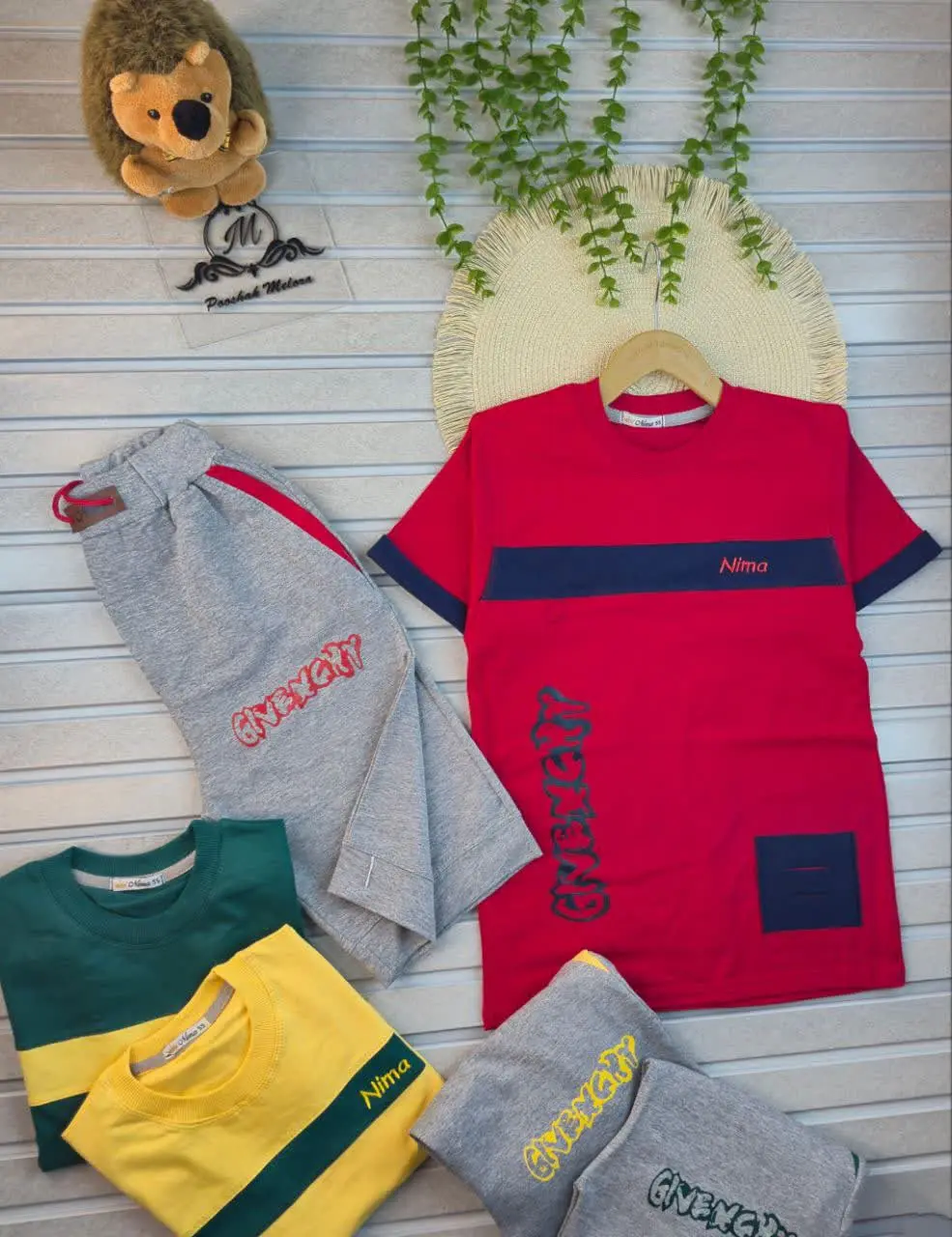 🎊🥰👸👩‍👧‍👧❤️💚🧶🌟🎶🎇
