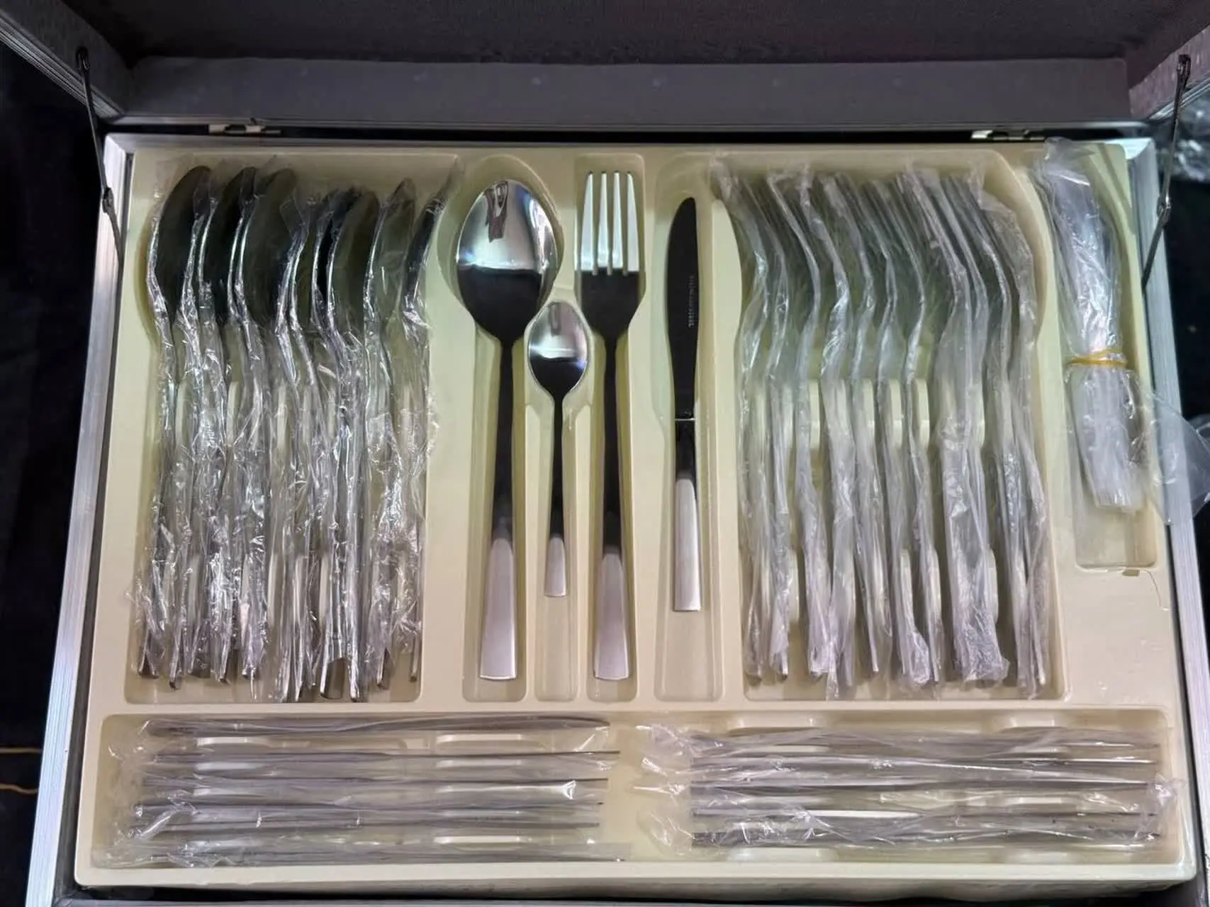 قیمت ویژه" ۴٫۵۰۰٫۰۰۰