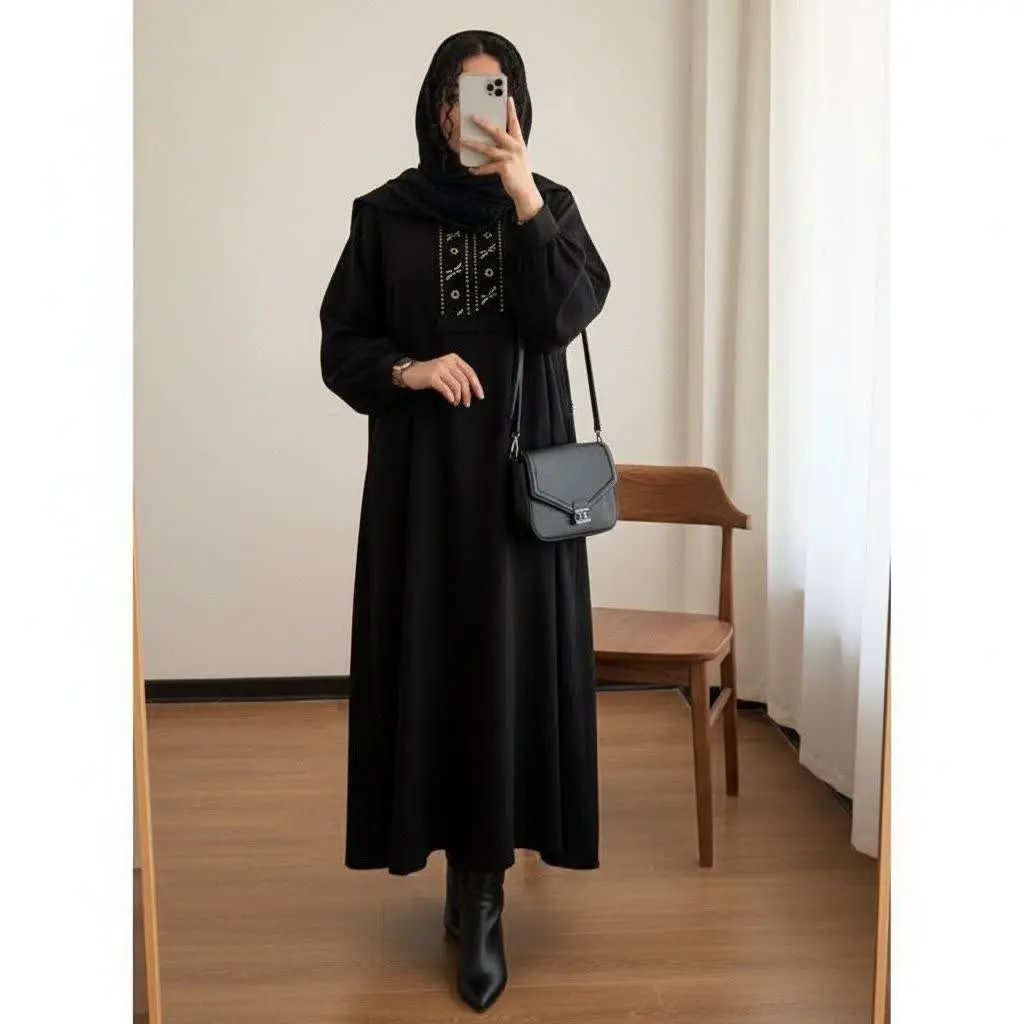 نام: مدل نیلا