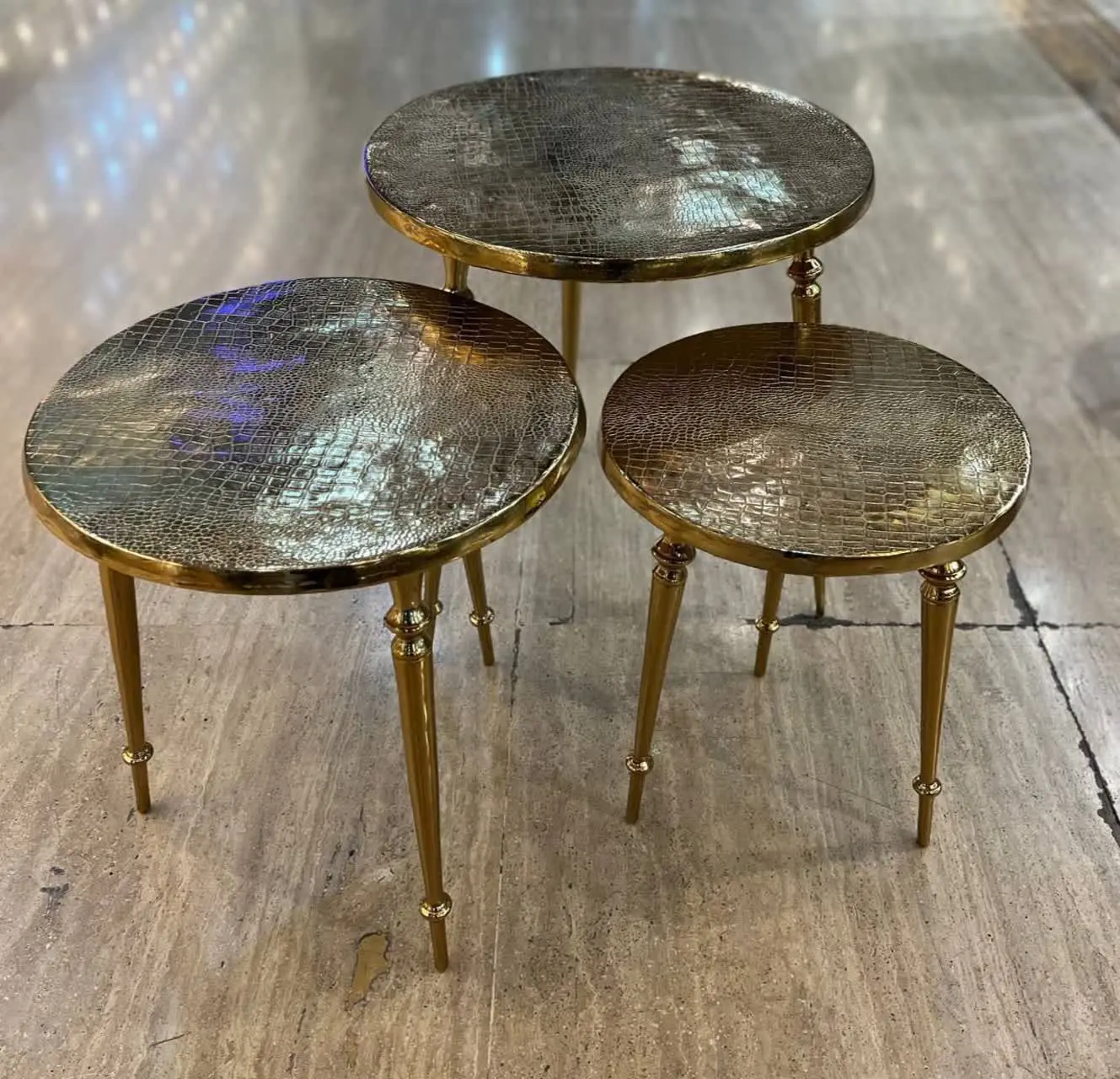 میزعسلی پوست ماری
