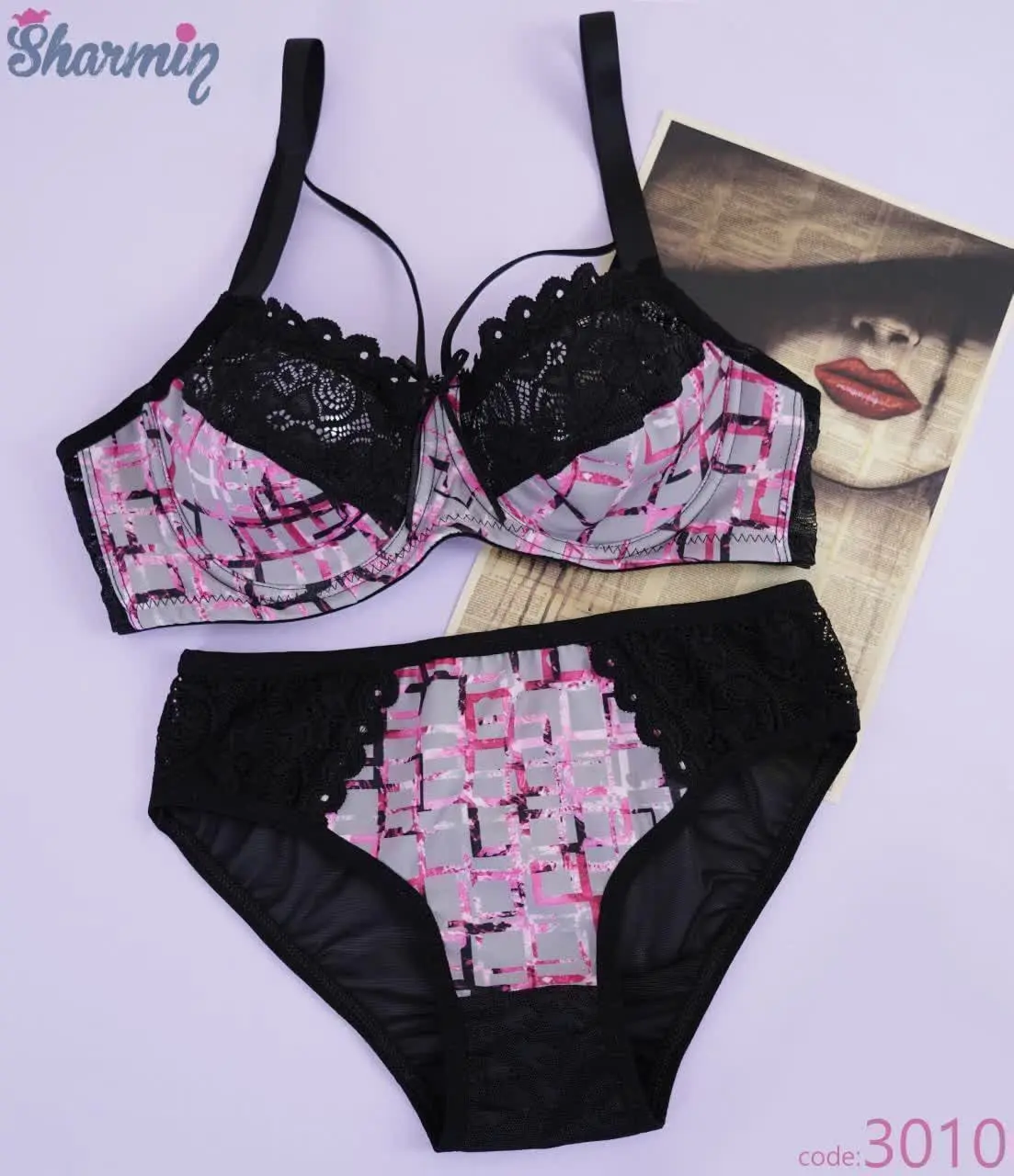 خیلی جذابن 😍😍😍
