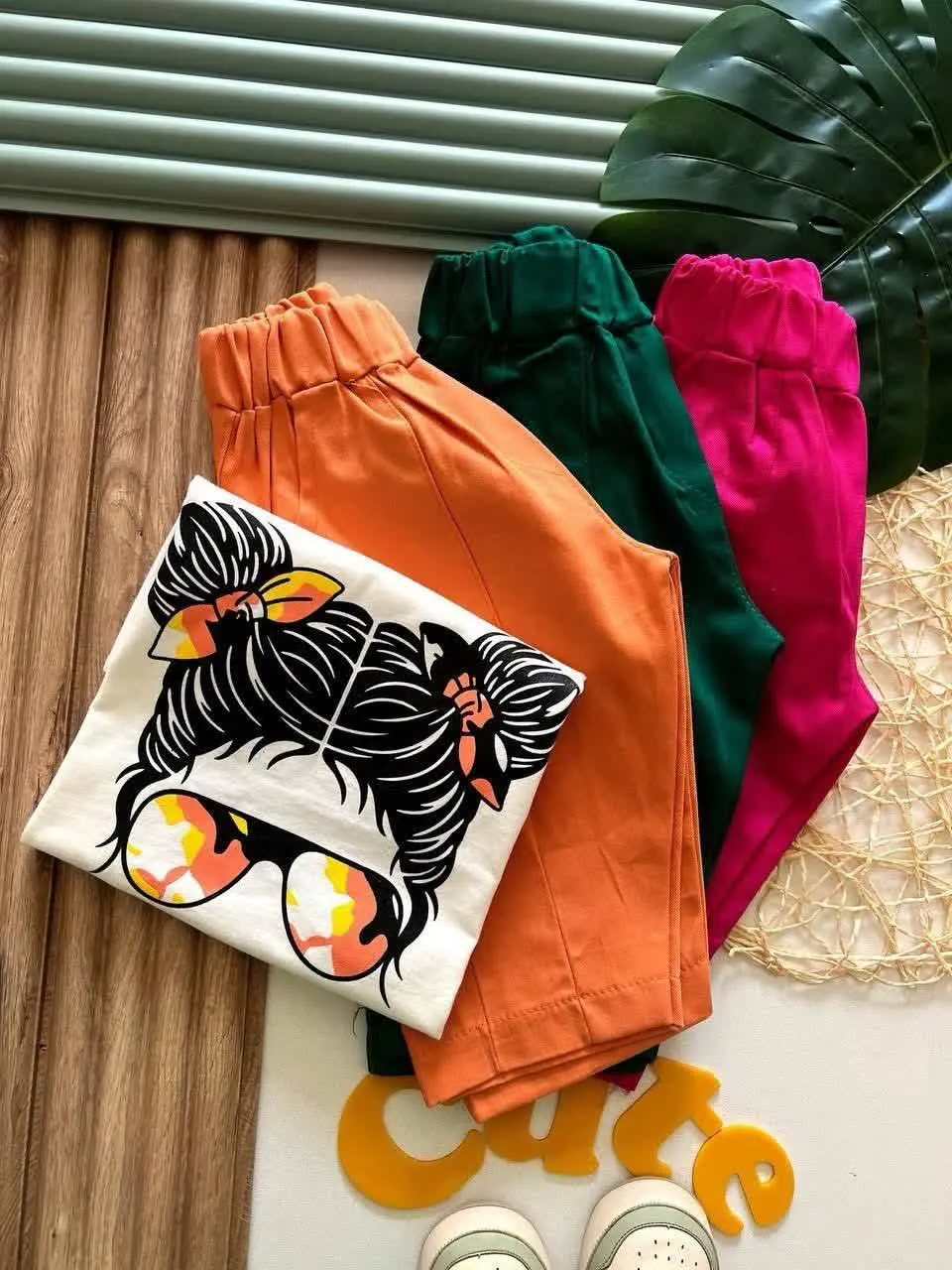 👚نام: ست بیرونی دخترانه مو گوجه‌ای جذاب
