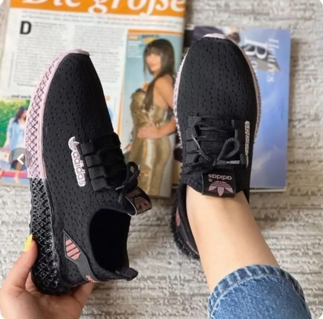 ✨ کفش جورابی زنانه مدل ادید...