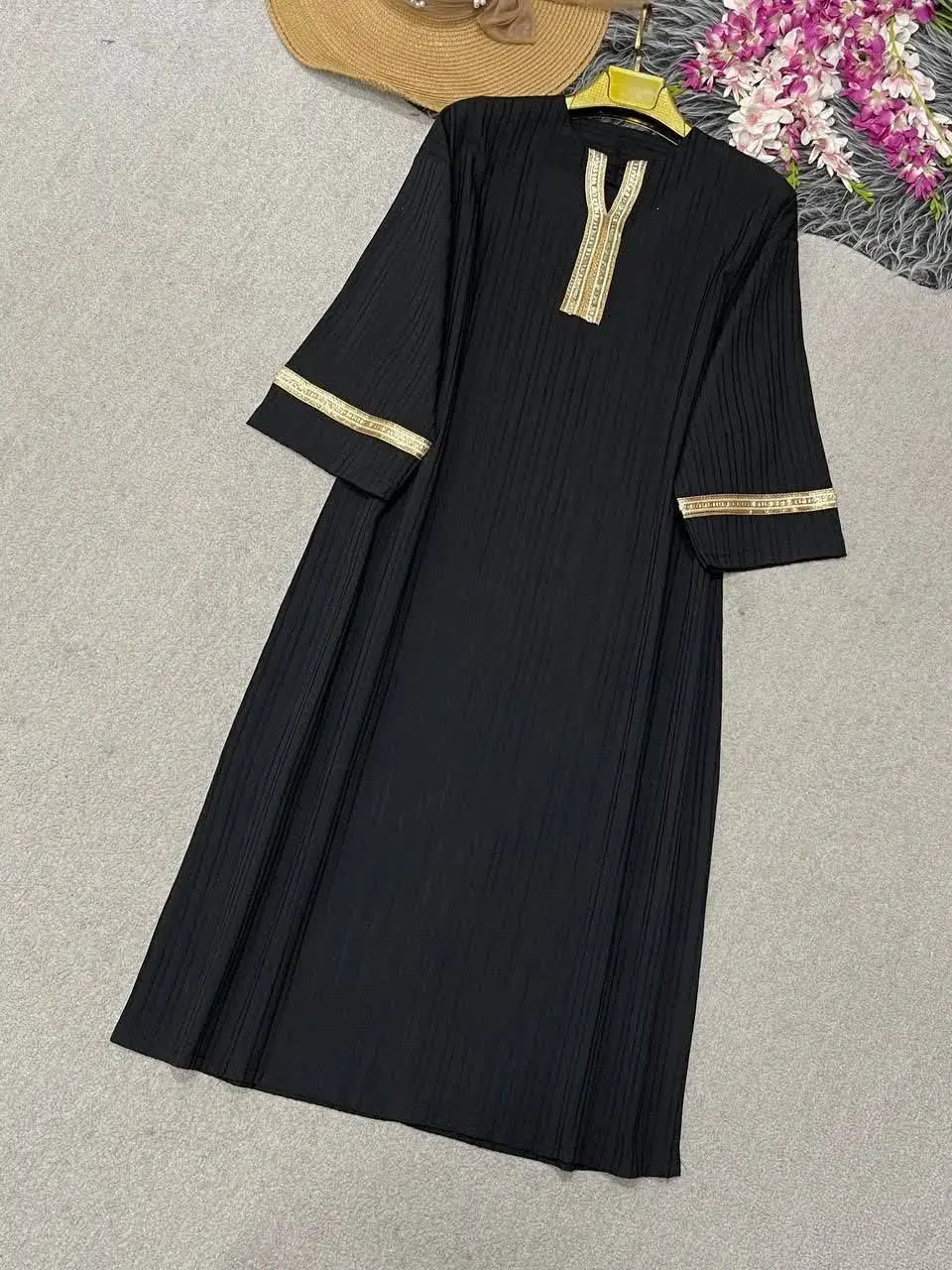 🌻نام: جلوبسته نوارطلایی لاون
