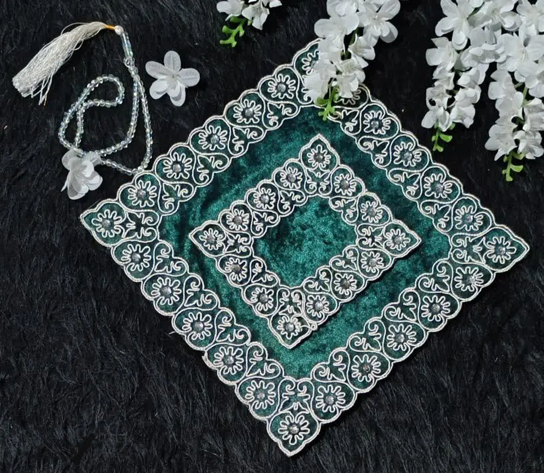 جانماز کوچک مخمل📿
