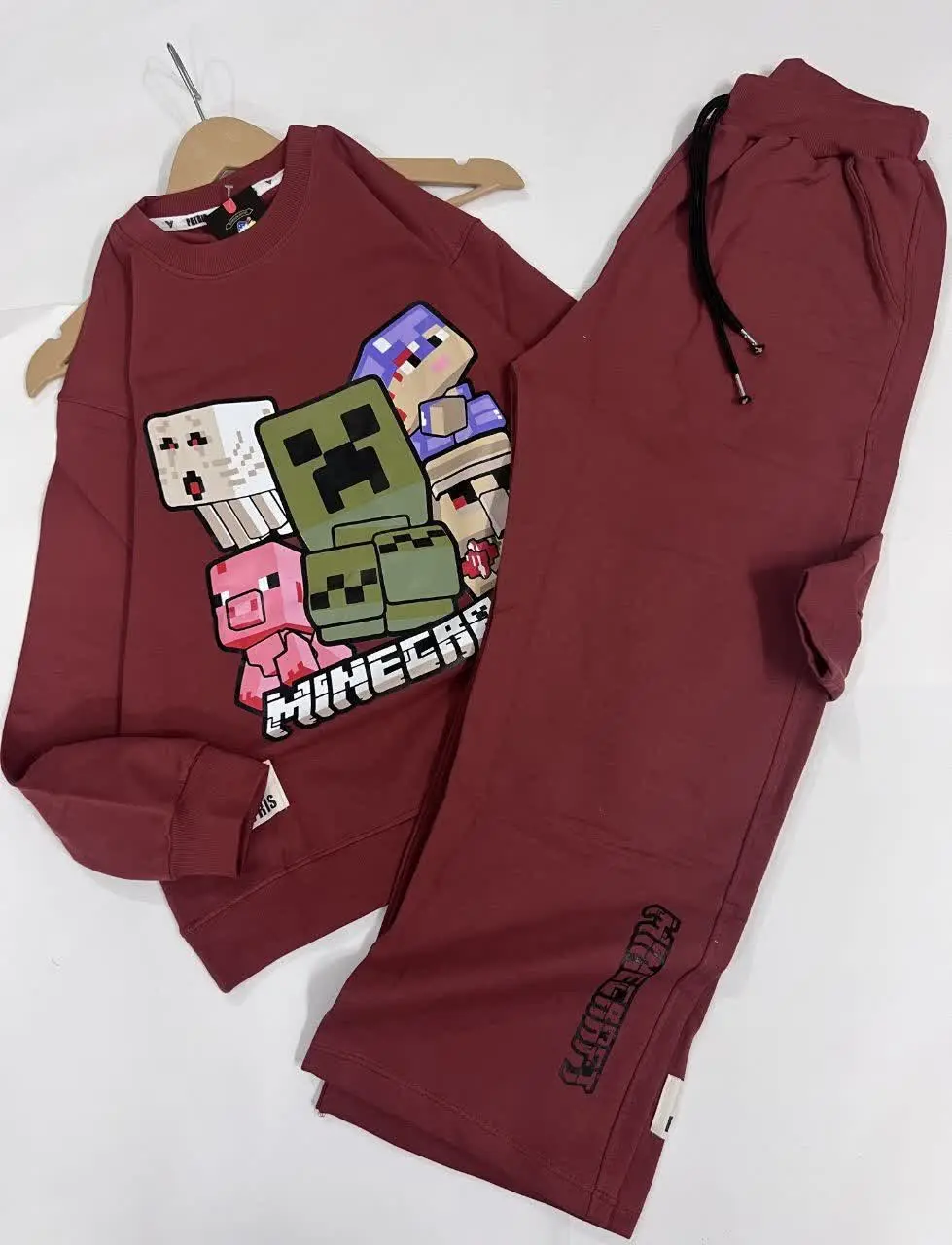 هر پسر خوشتیپی حتما یکی از...