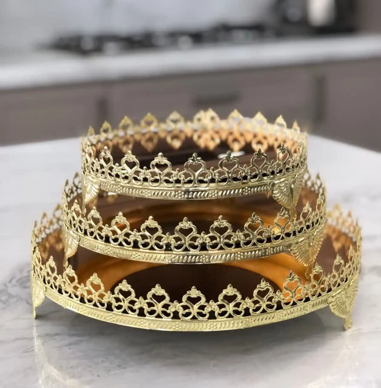 سینی پایه دار ۳ تایی✔️
