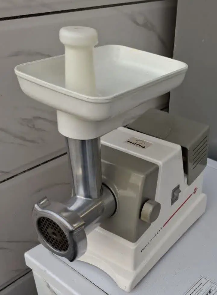 چرخ‌گوشت پارس خزر کاملا سالم در حد 
