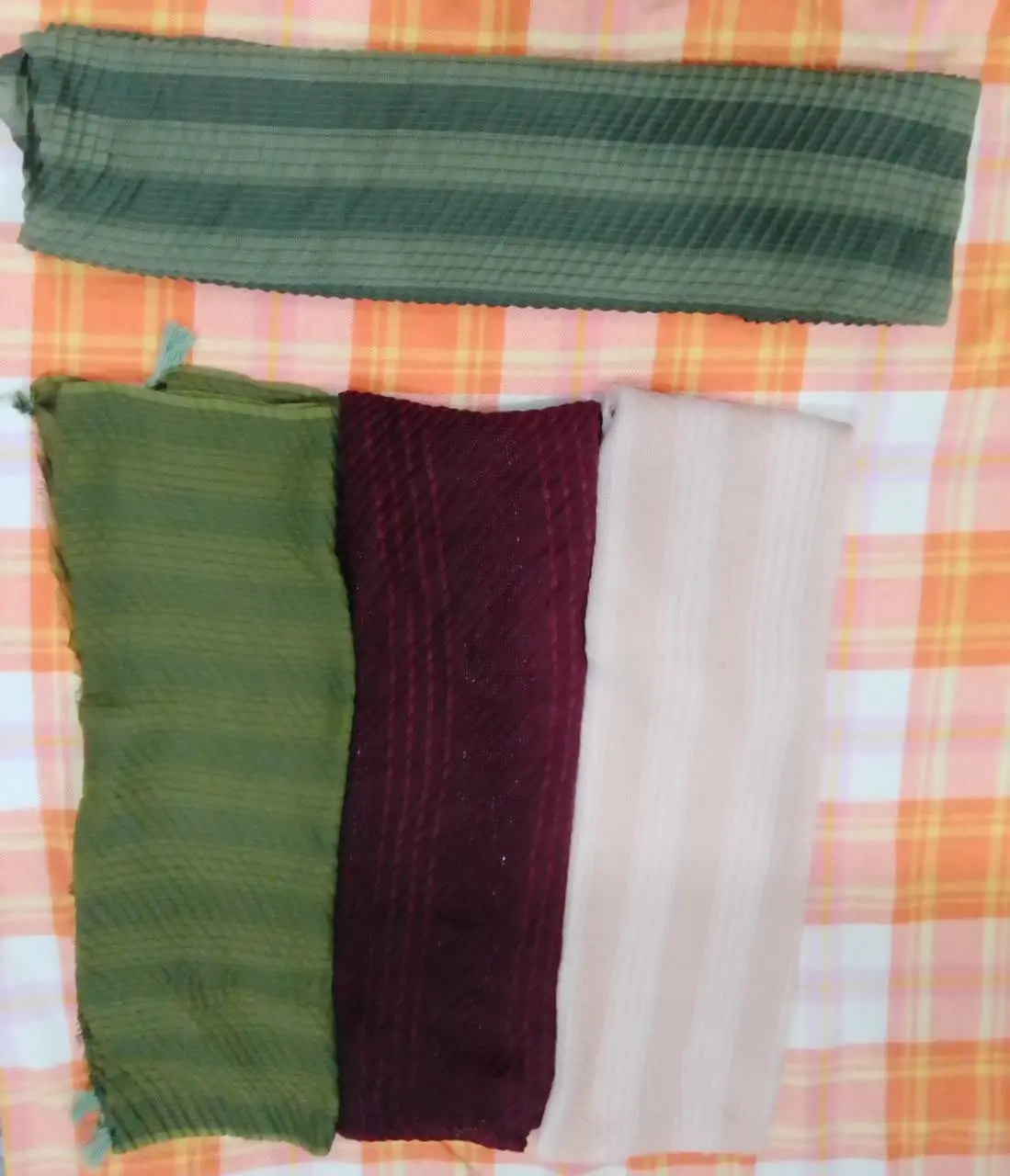 شال نخی طرح حصیری
