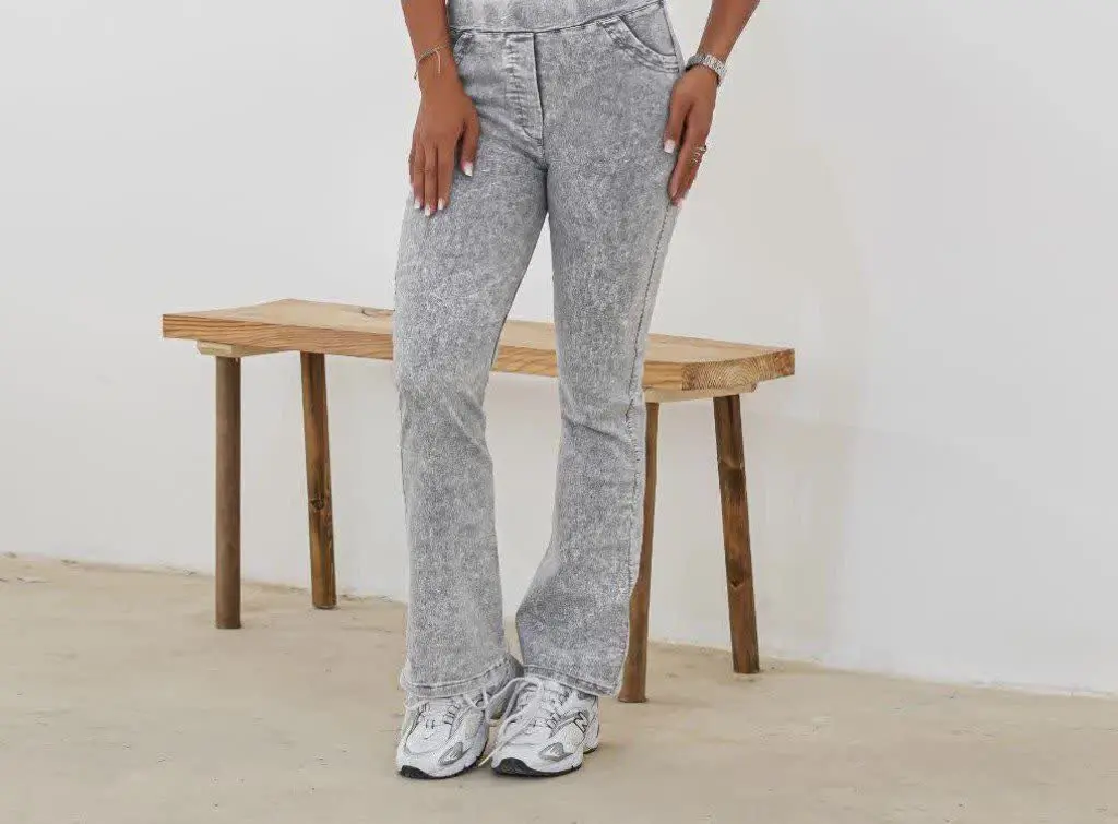 👚نام: شلوار لی دمپا
