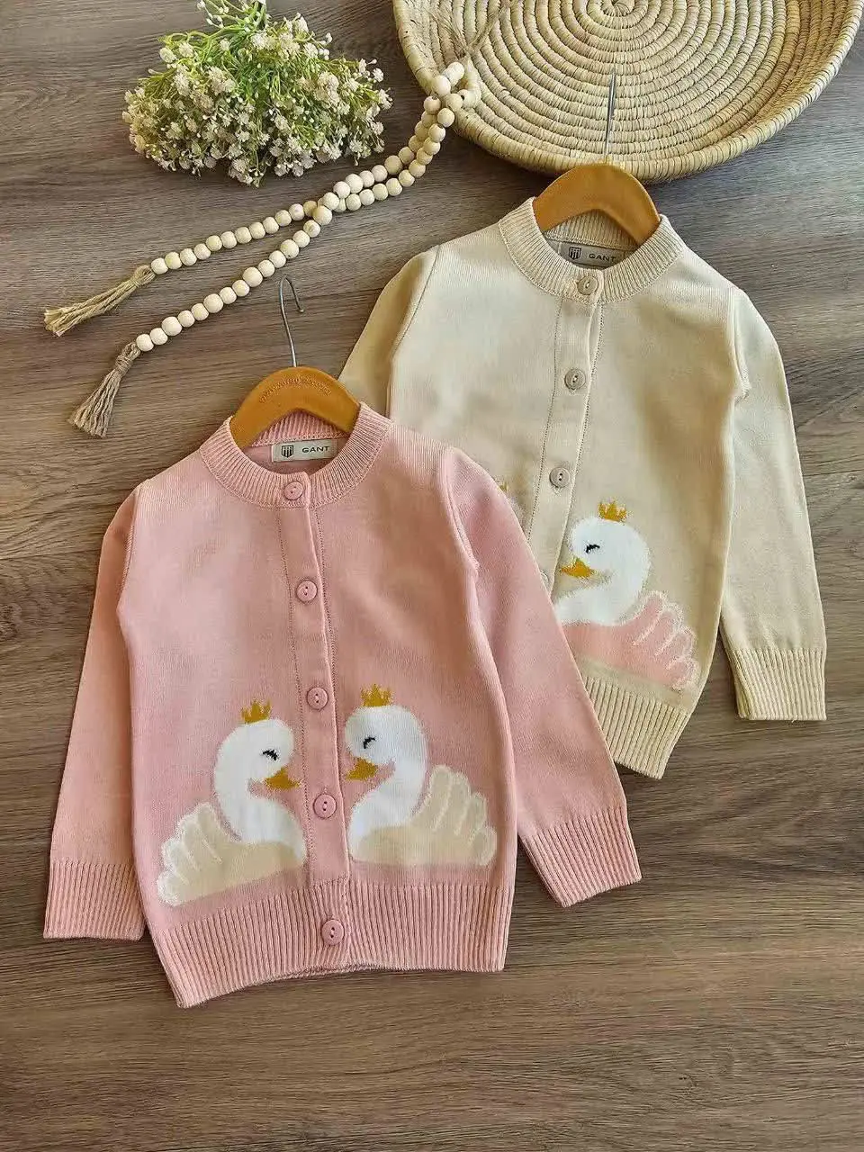 ژاکت گوگولی قو