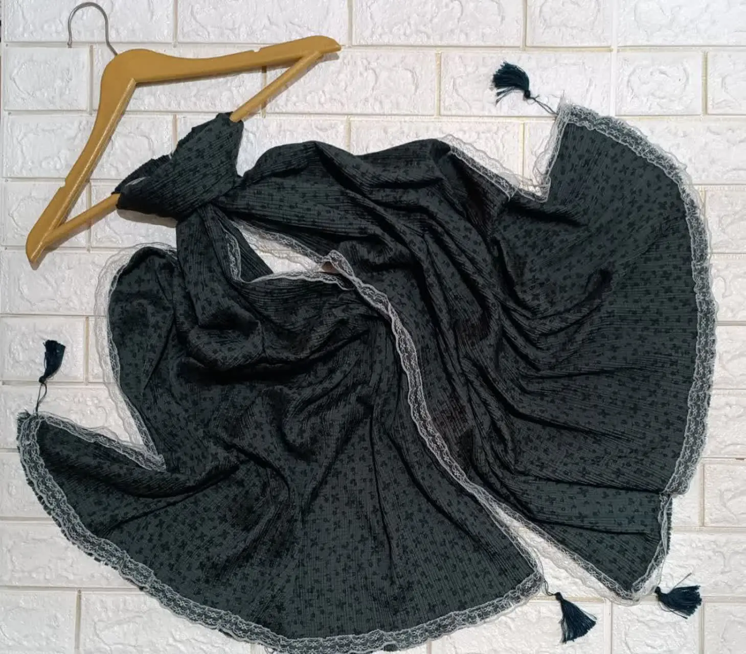 🐝شال نخ درختی چاپی