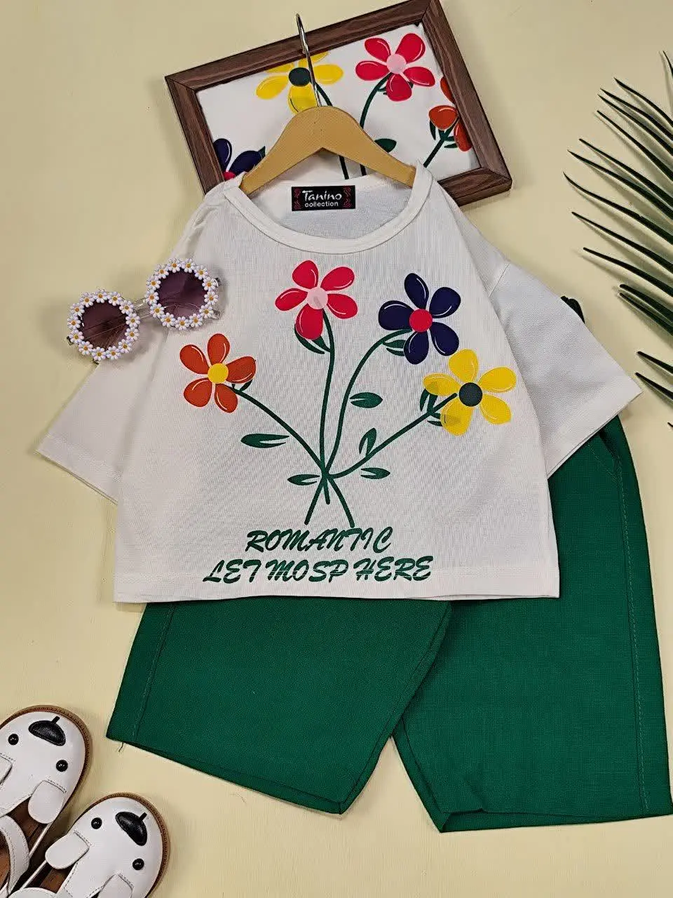 کراپ شلوارک گل مریم
