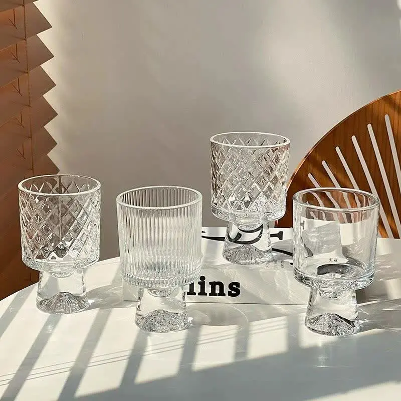 سه مدل دسر خوری پایه دار