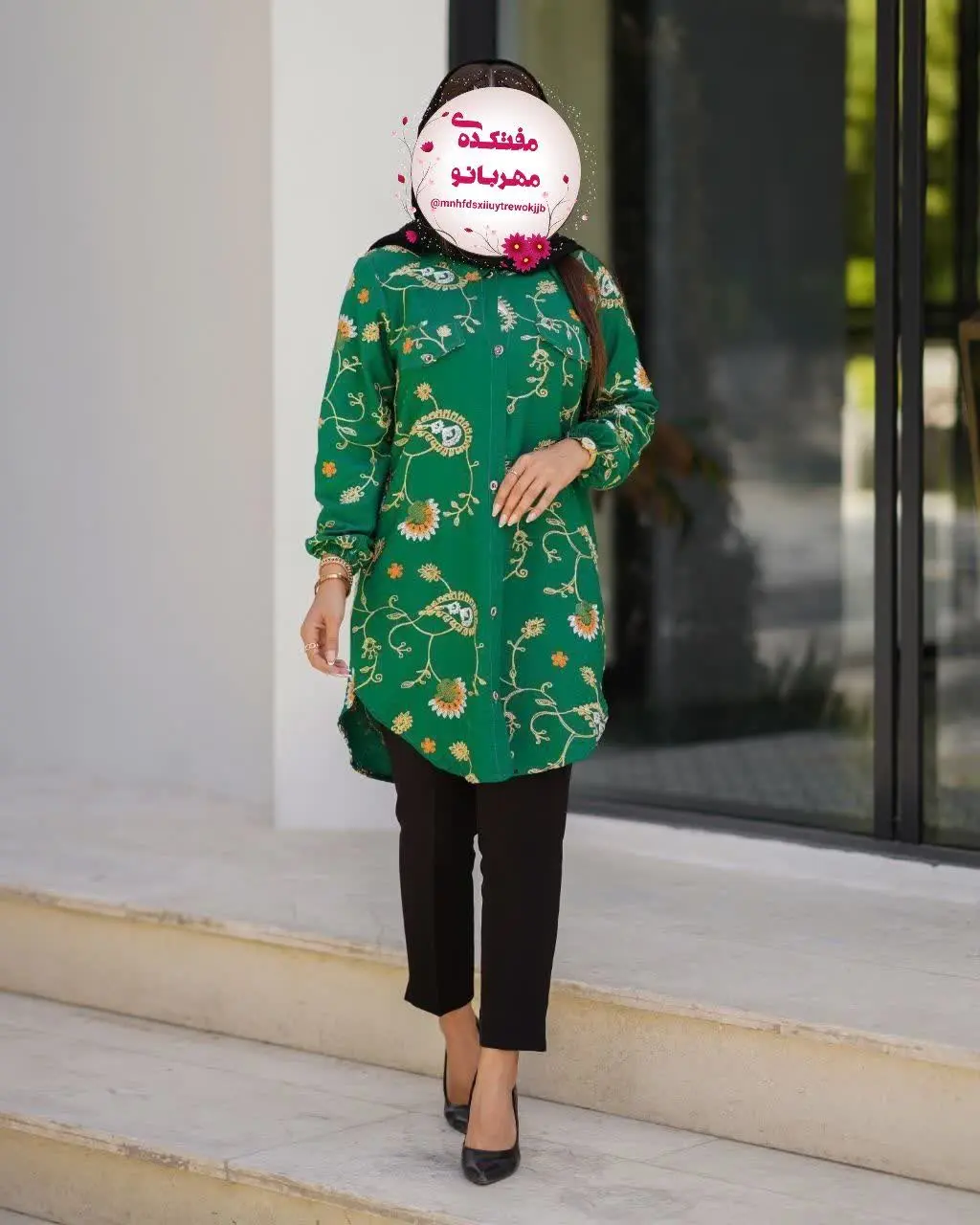 نام: مانتو خامه دوزی کمند
