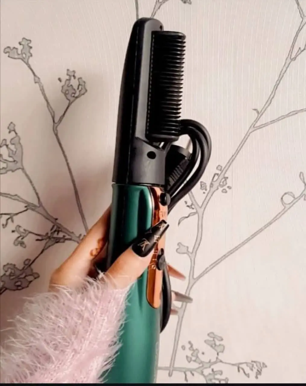 سه تا برس و سشوار فقط با یک...