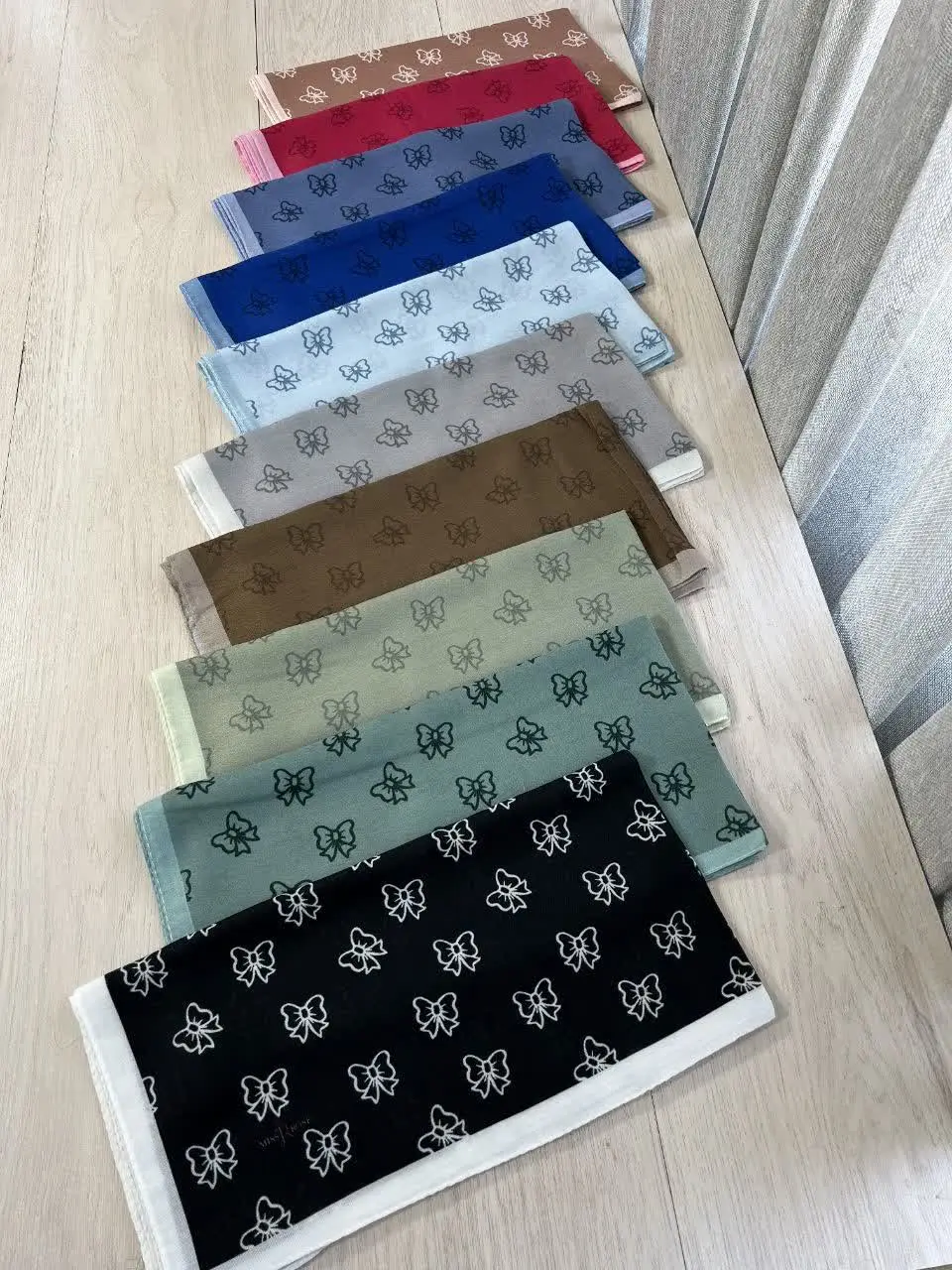 ☘ روسری دخترانه نخی