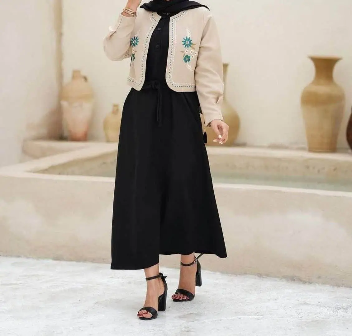 🖌 رنگ بندی: سبز - کرم -