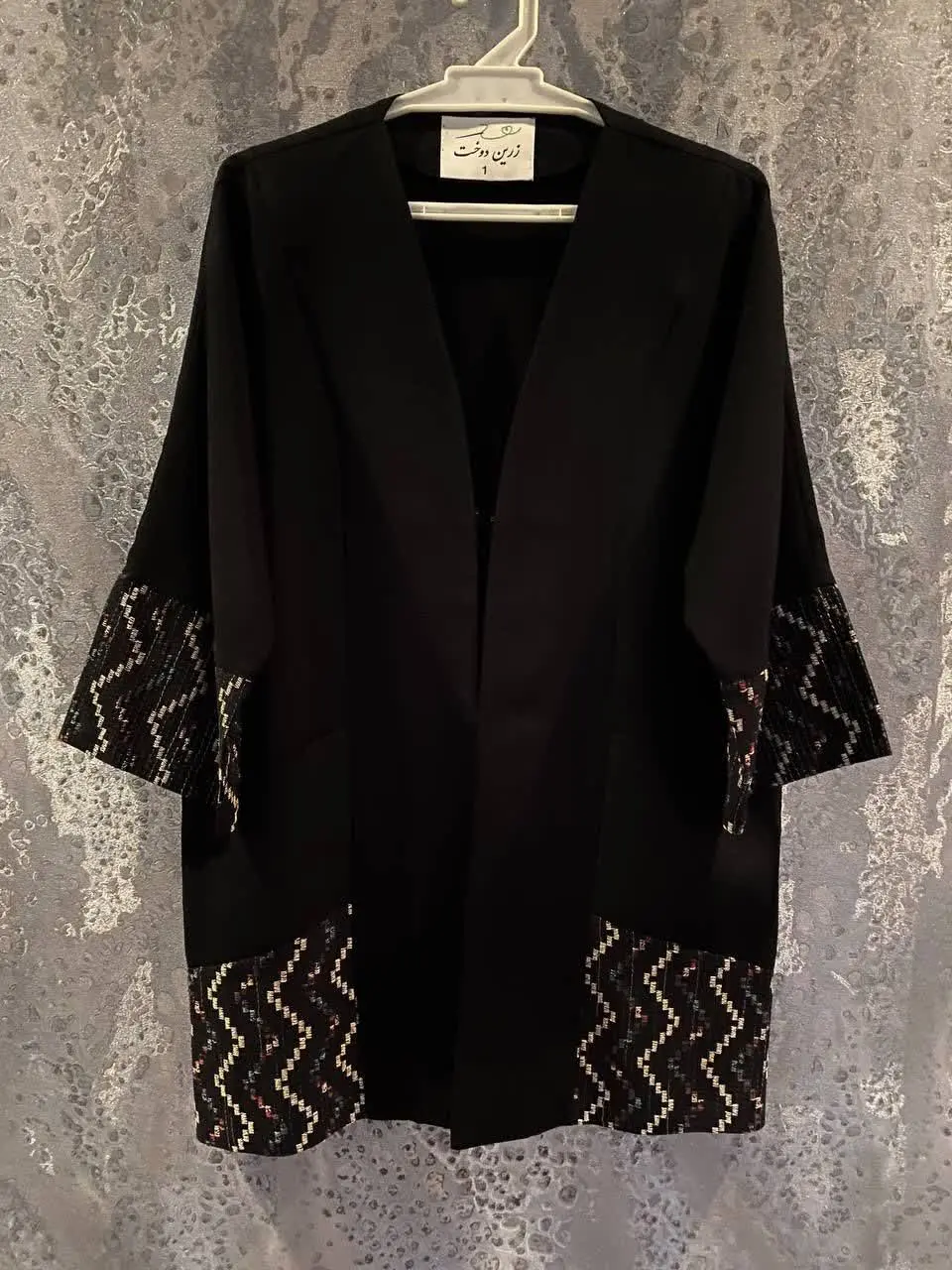 کد ۰۱۶۸: مانتو مجلسی - کاربردی