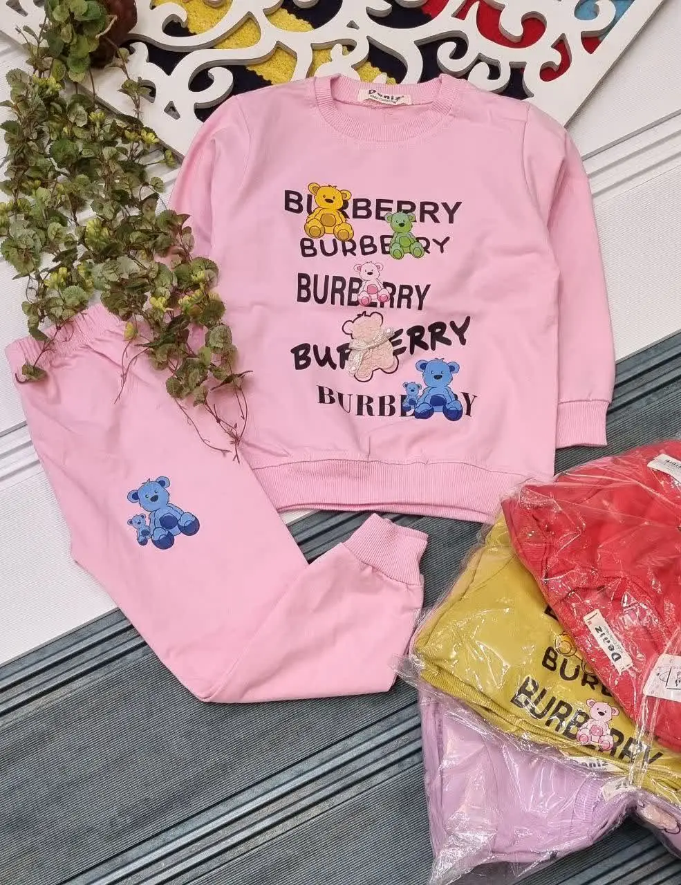 🇮🇷🧥🧶👗👚👔🎽👕👖💎
